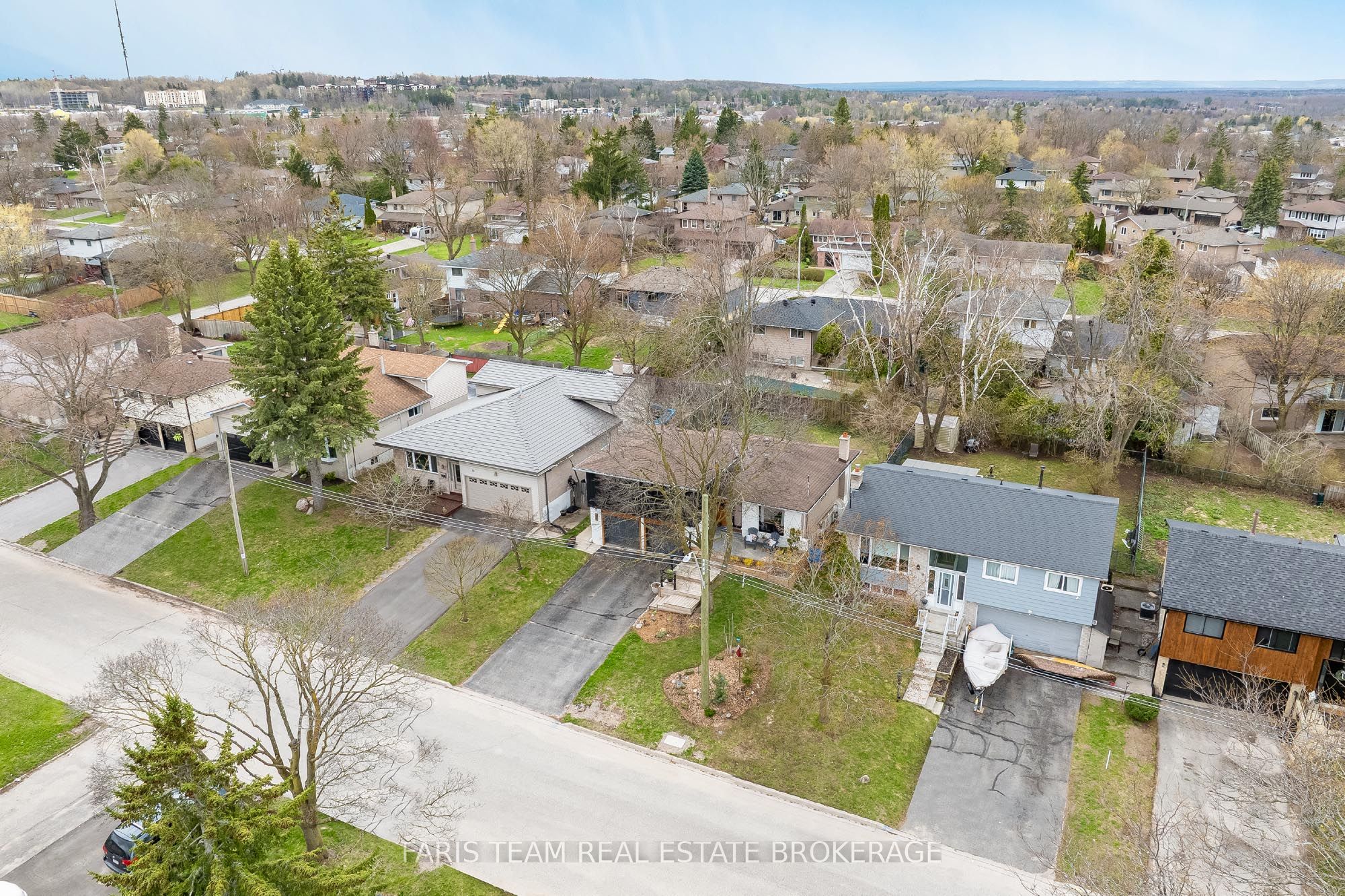 20 Carol Road, Barrie, ON L4N 3P5 photo 3