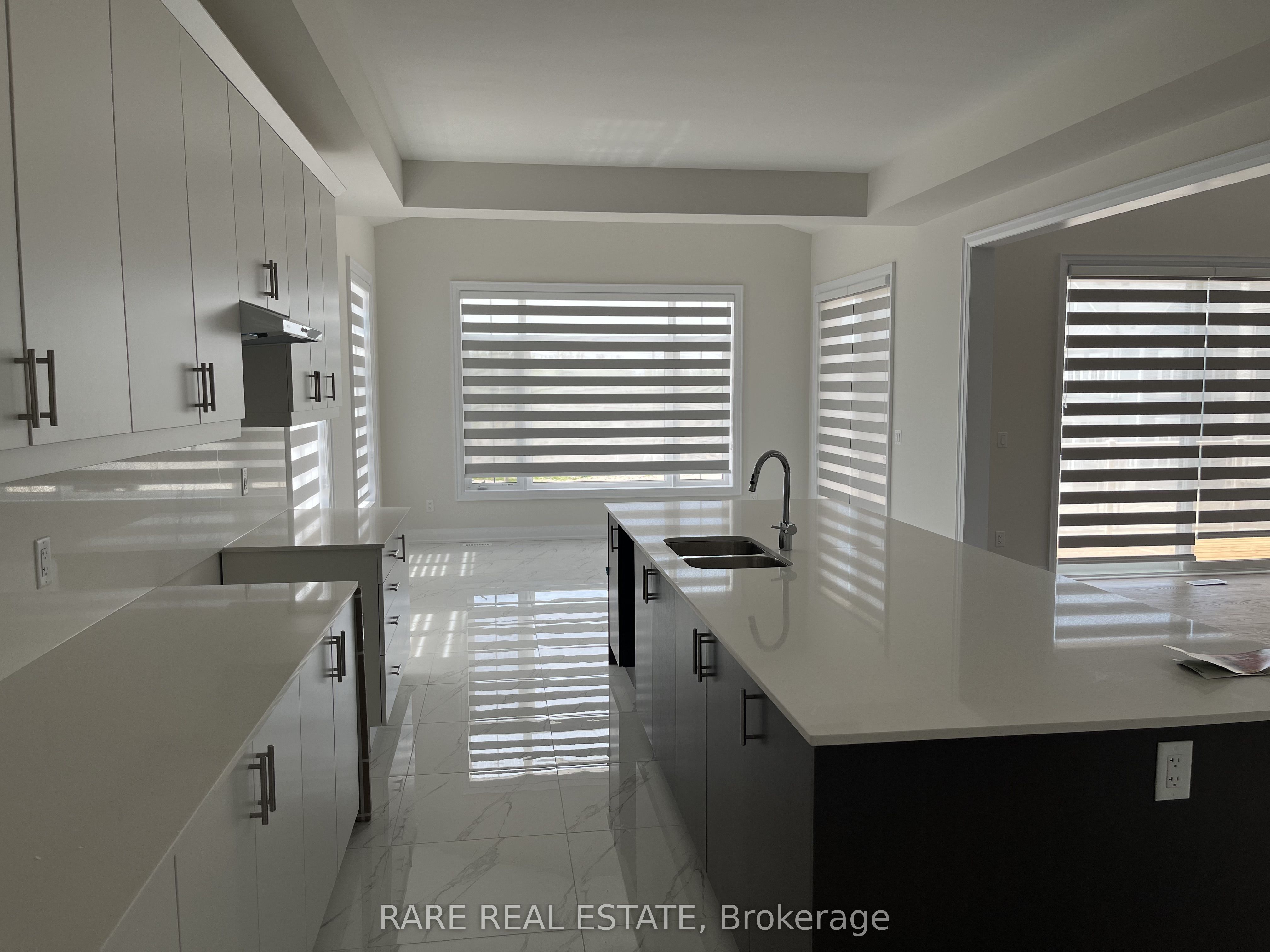 12 Vinnicombe Drive, Oro-Medonte, ON L0L 2L0 photo 5