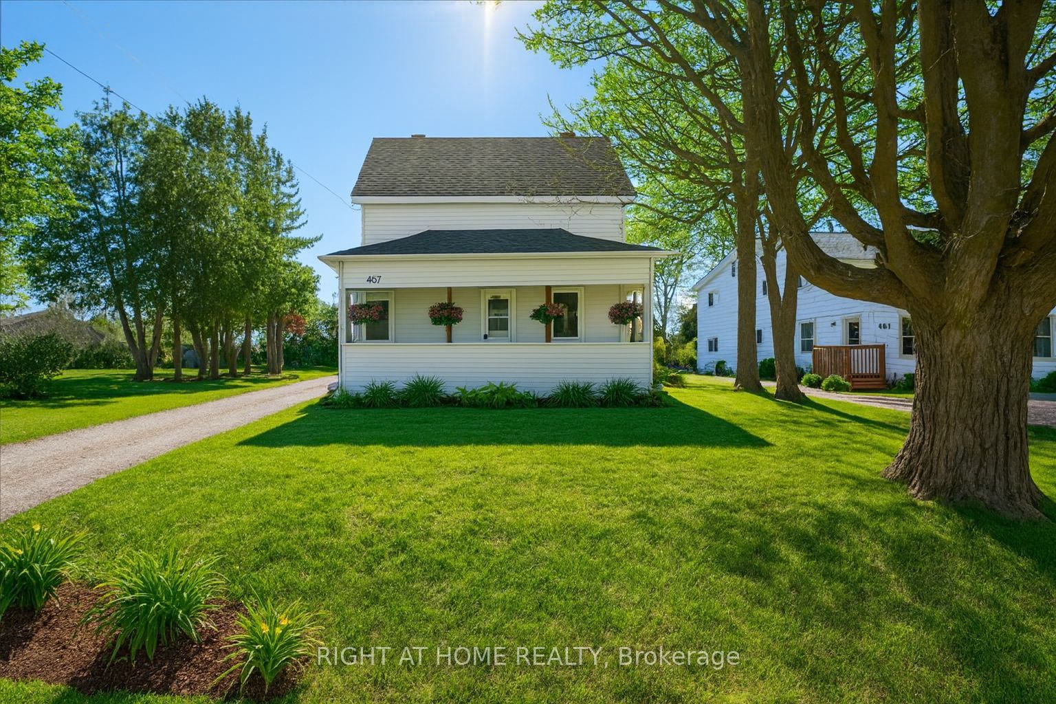 467 High Street, Orillia, ON L3V 4X8