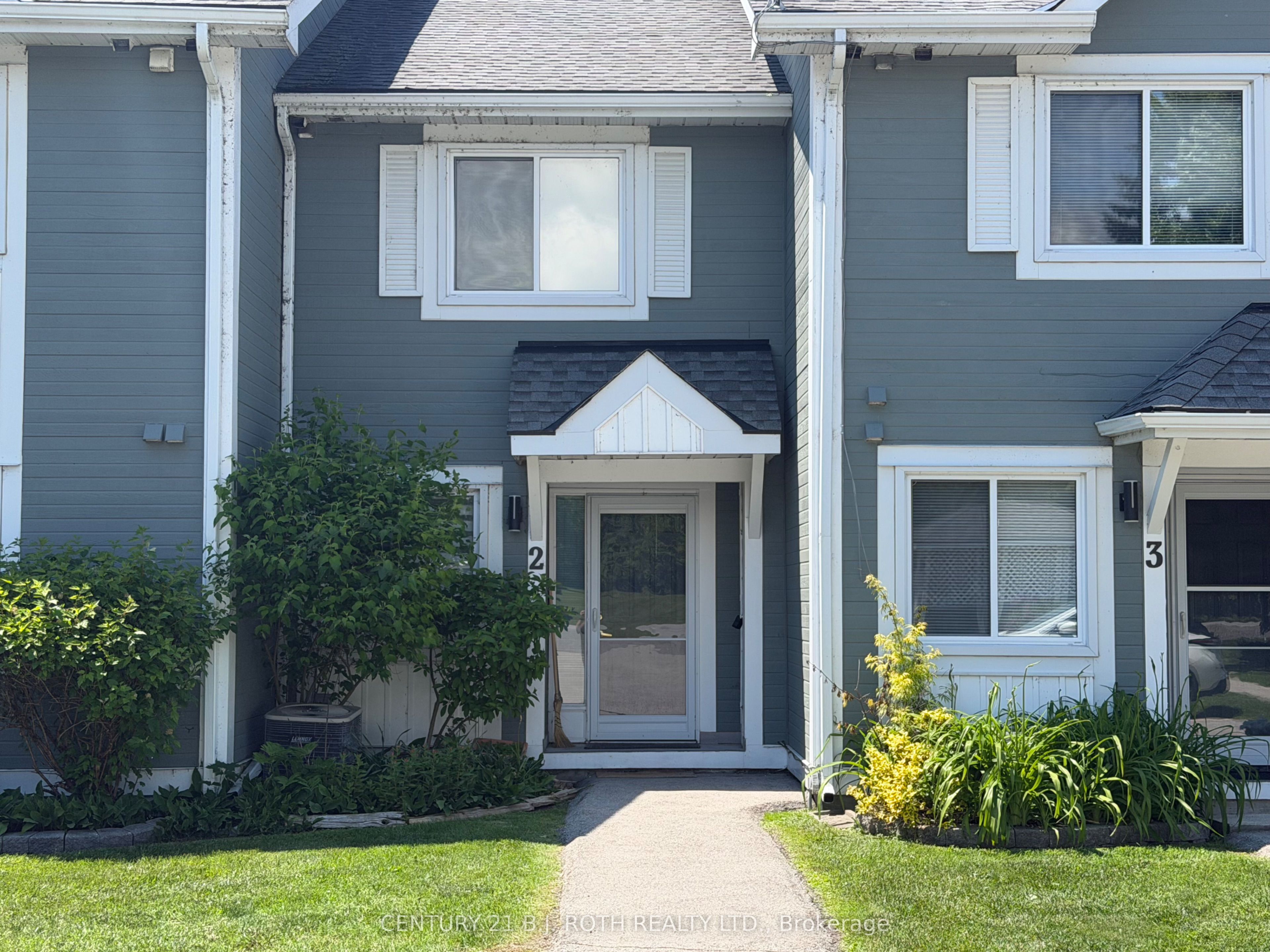 2 Laguna Parkway 2, Ramara, ON L0K 1B0