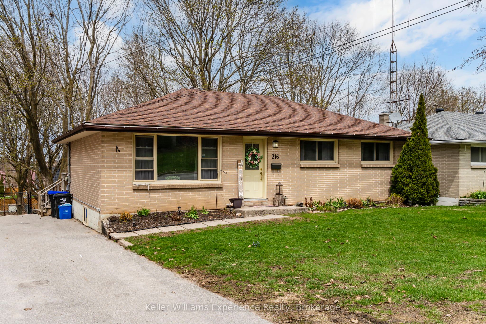 316 HANLY Street, Midland, ON L4R 2N9 photo 3