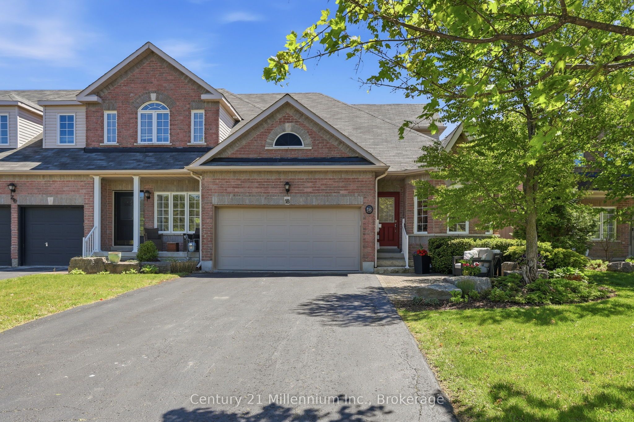 18 Thomas Drive, Collingwood, ON L9Y 0A6 photo 2