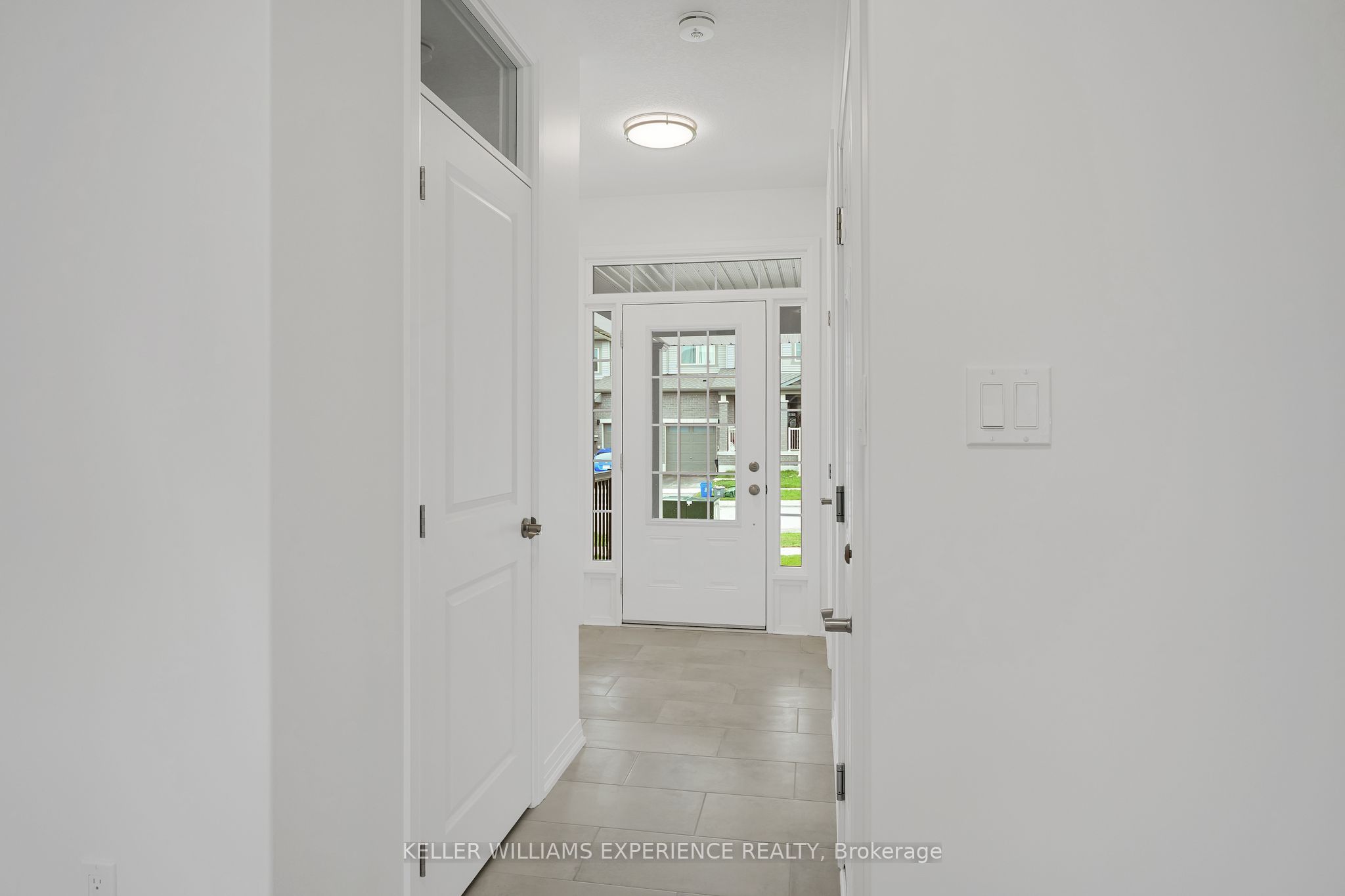 86 Sagewood Avenue, Barrie, ON L9J 0K5 photo 4