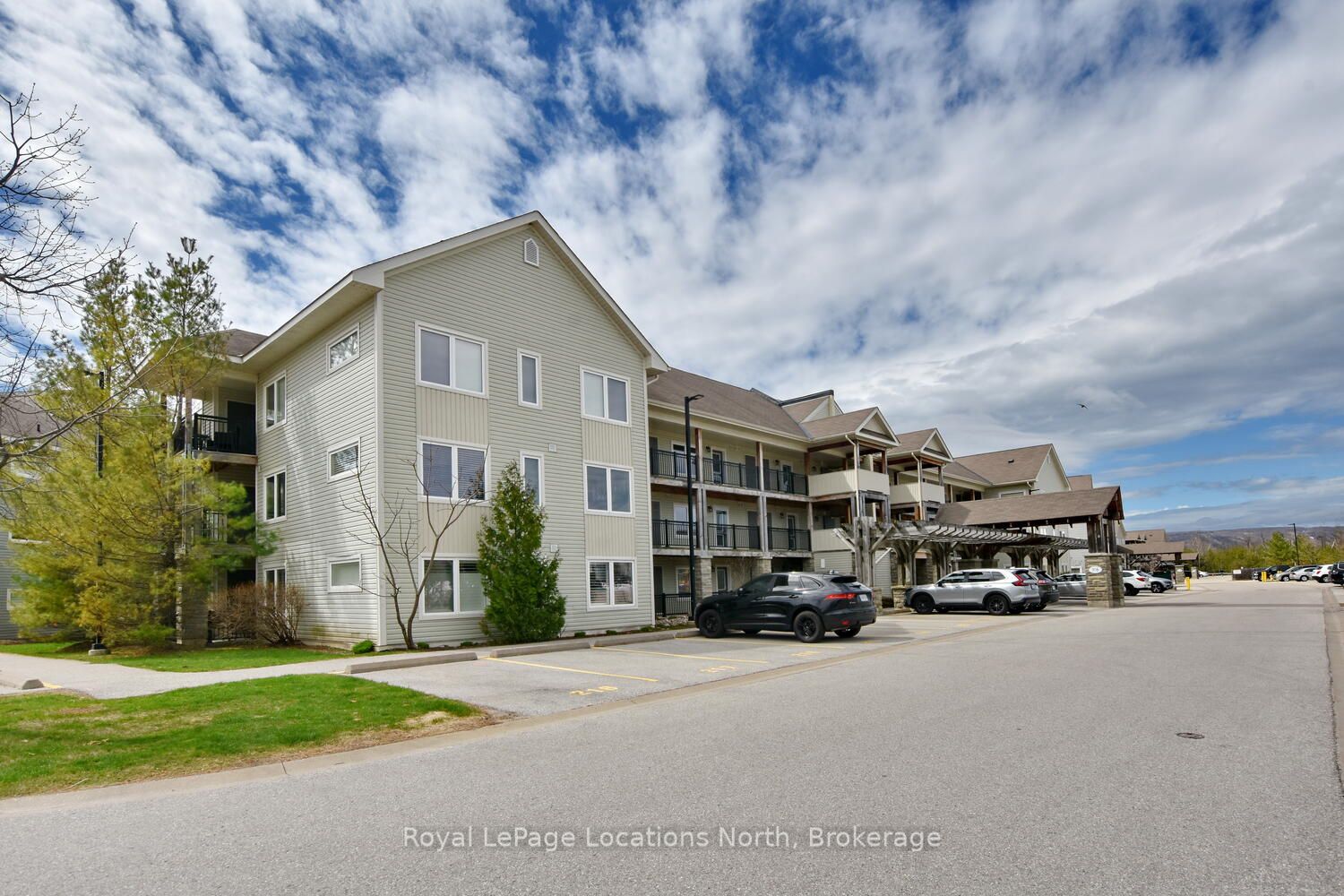 6 BRANDY LANE Drive 208, Collingwood, ON L9Y 0X4 photo 2