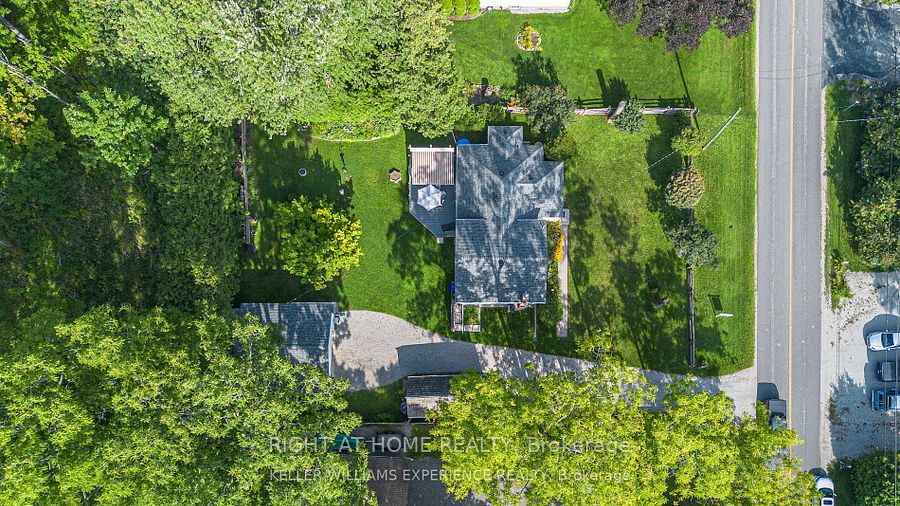 12 Lakeshore Road E, Oro-Medonte, ON L0L 2E0 photo 3