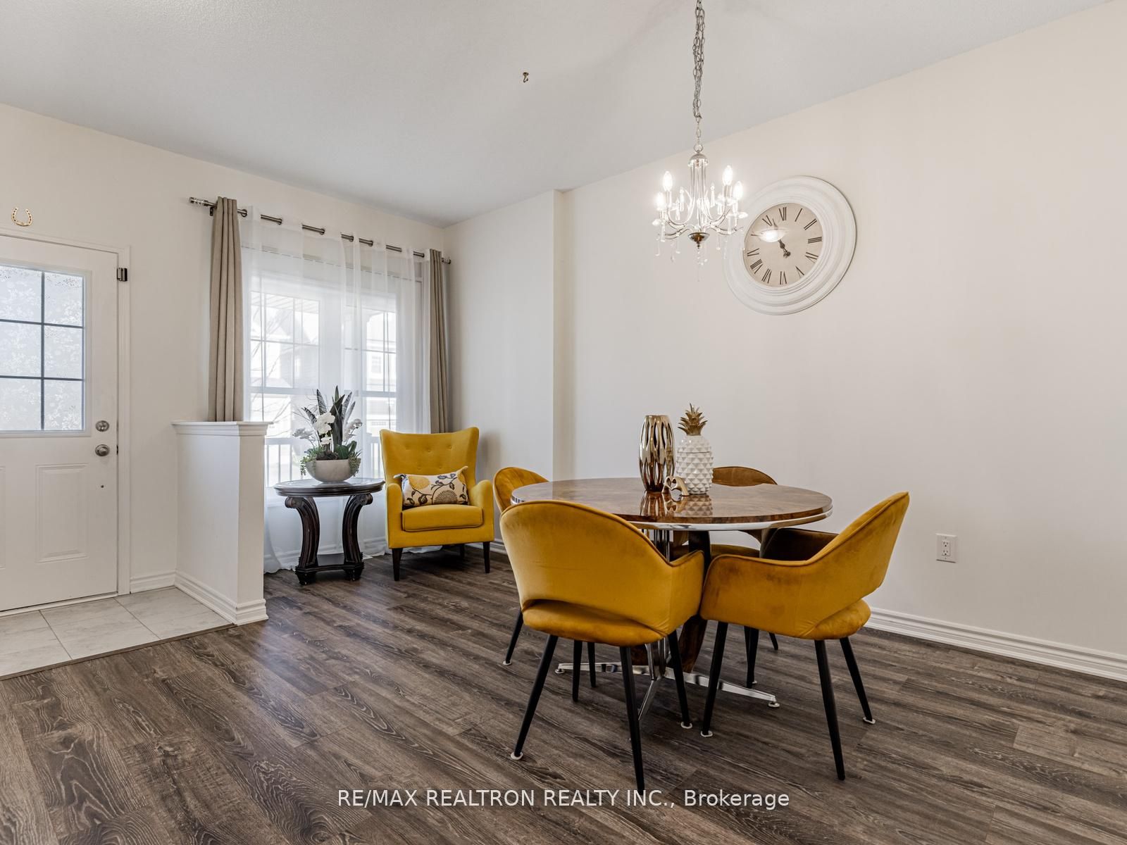 6 Bobolink Drive, Wasaga Beach, ON L9Z 0J2 photo 3