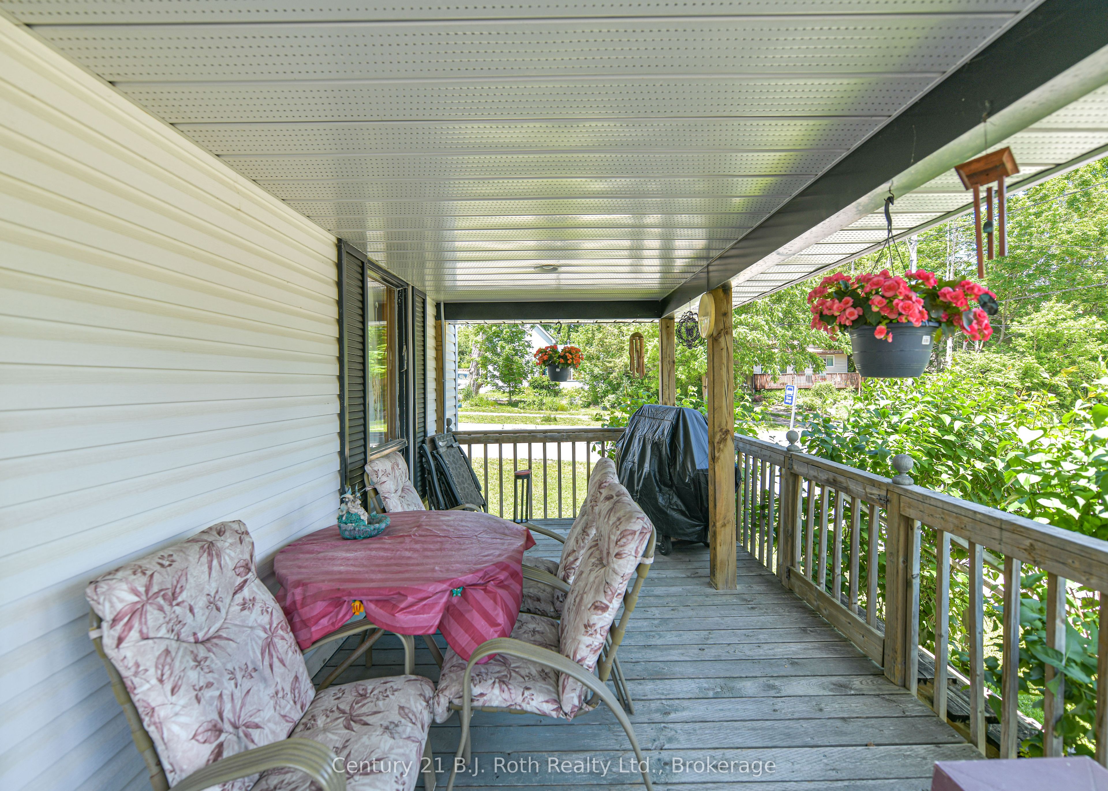 139 Borland Street E, Orillia, ON L3V 2C1 photo 3