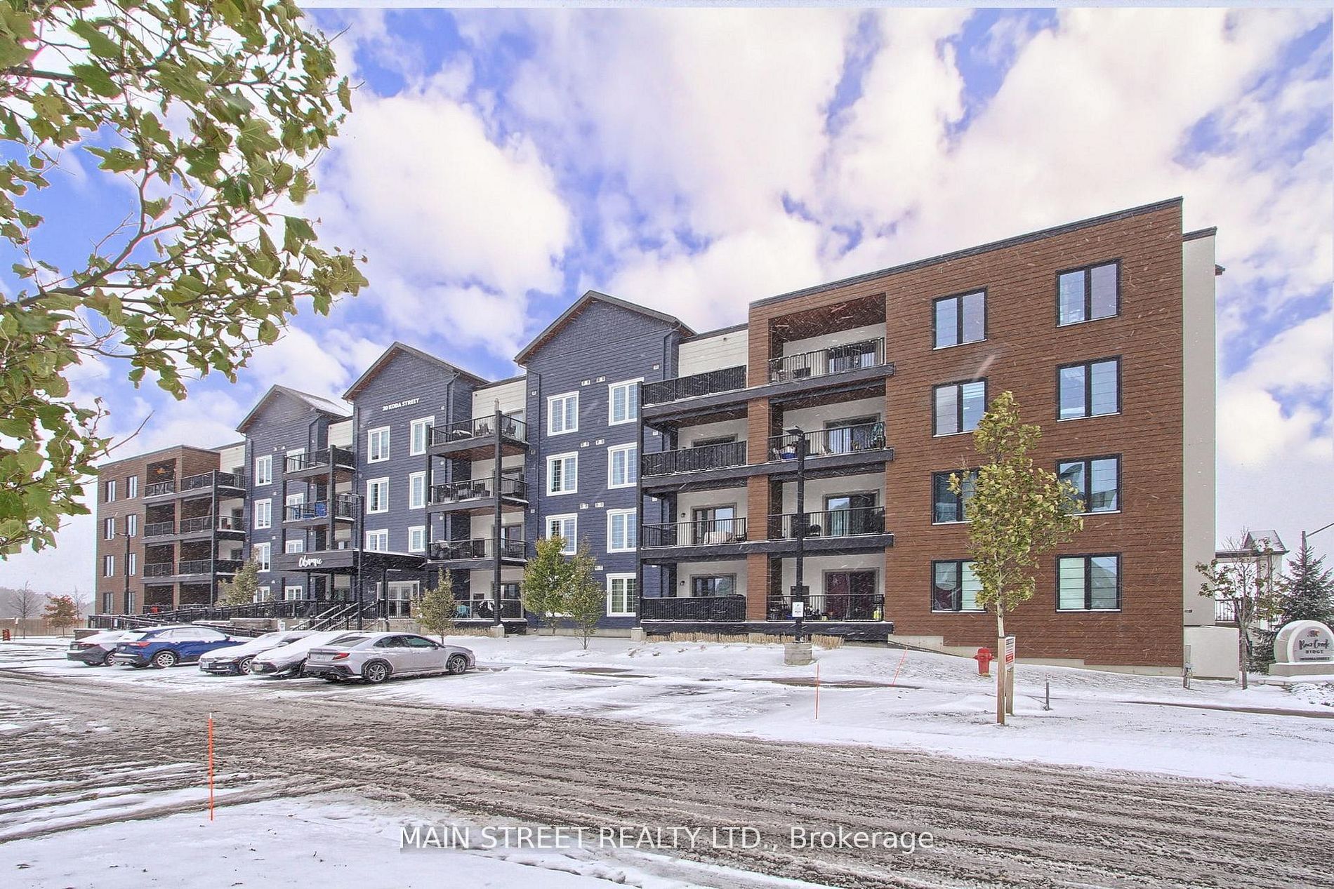 20 Koda Street 402, Barrie, ON L9J 0J7