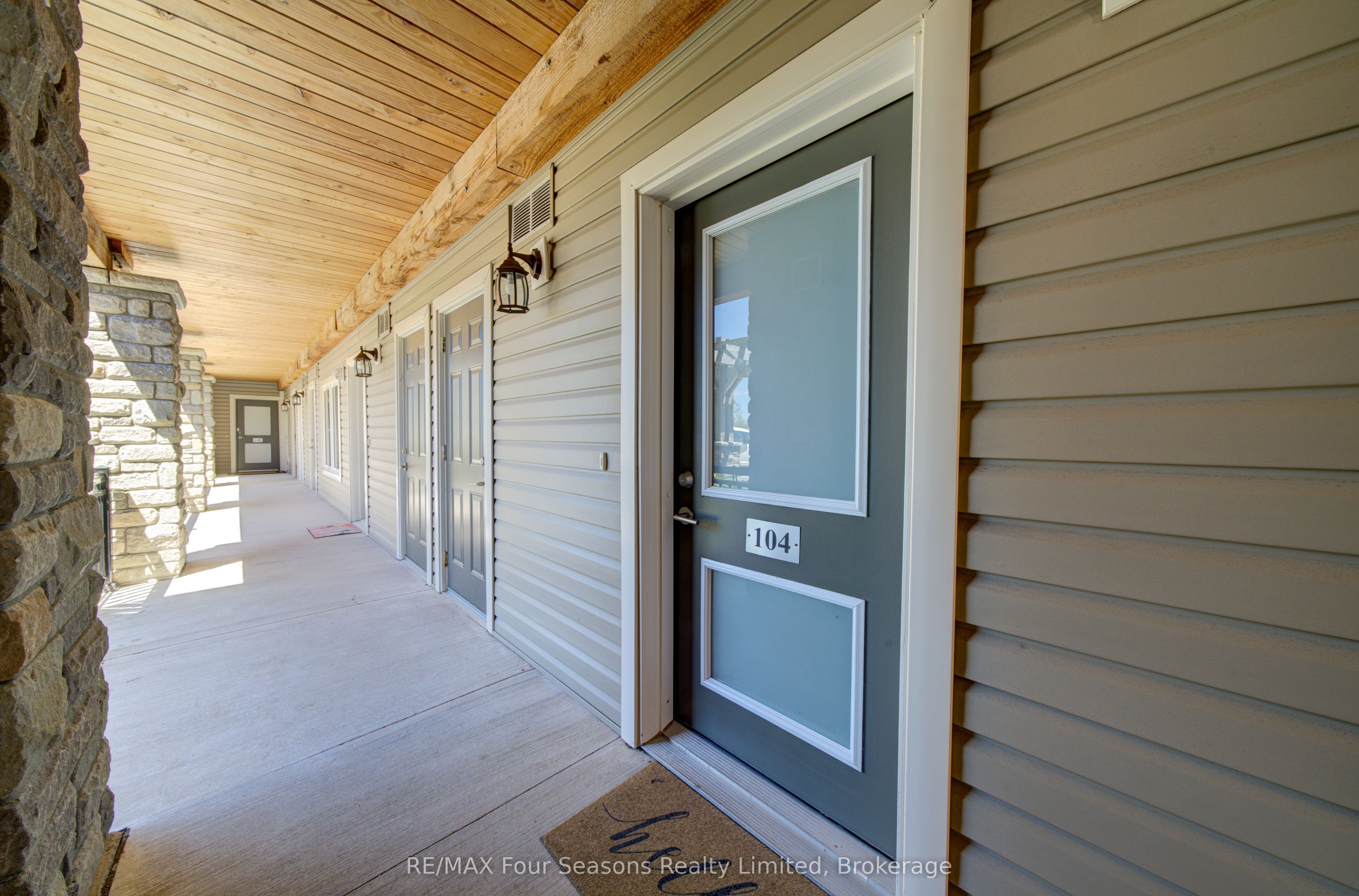 5 Anchorage Crescent 104, Collingwood, ON L9Y 0Y6 photo 4
