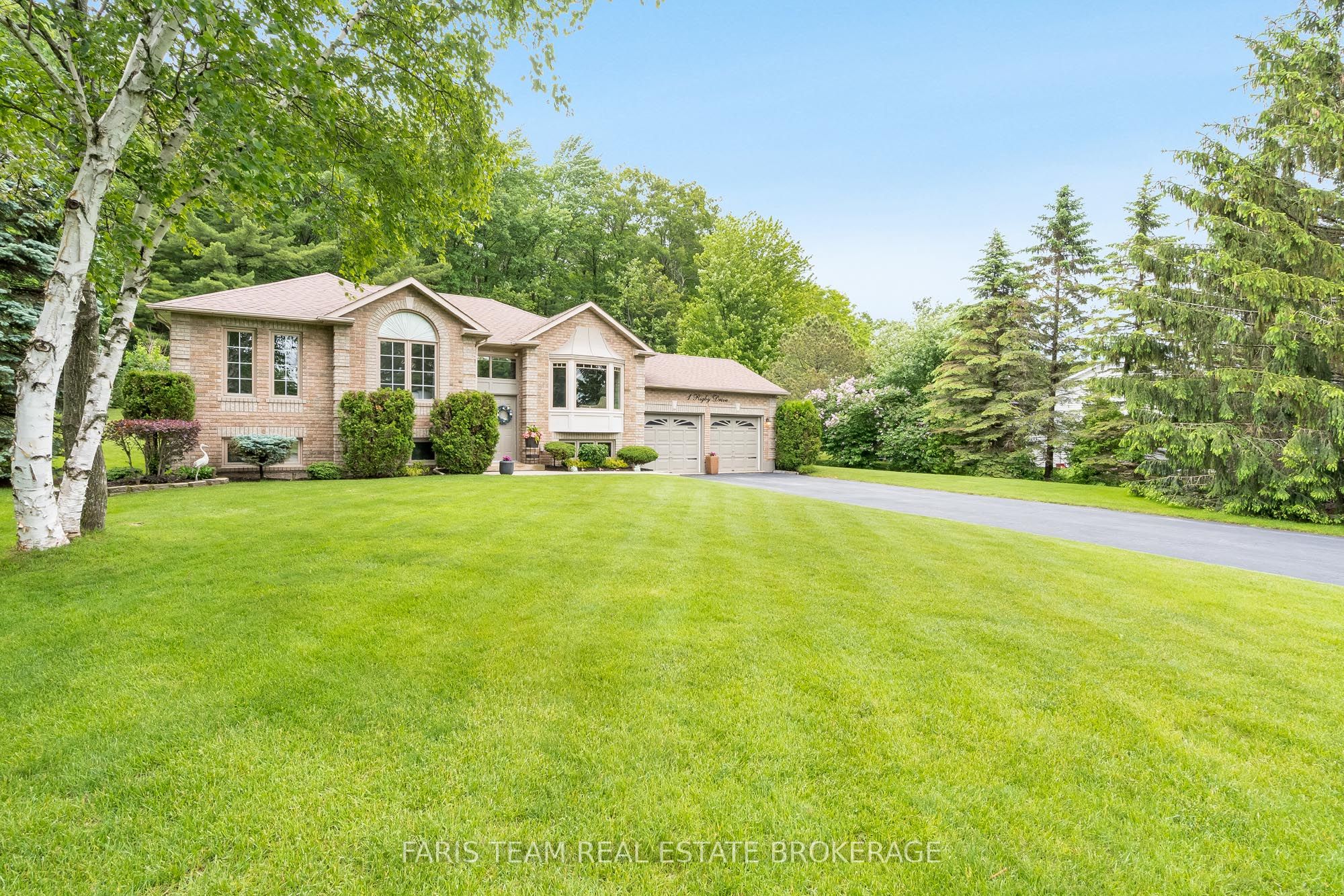 1 Rigby Drive, Wasaga Beach, ON L9Z 1J1 photo 3
