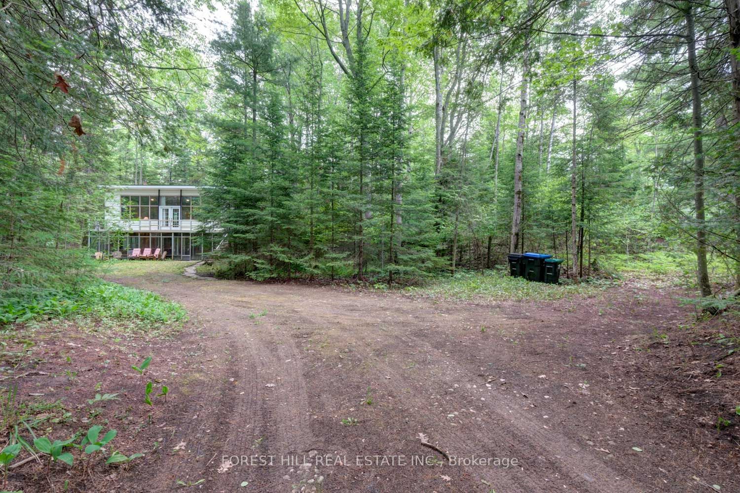 49 Leslie Street, Wasaga Beach, ON L9Z 2R3 photo 4