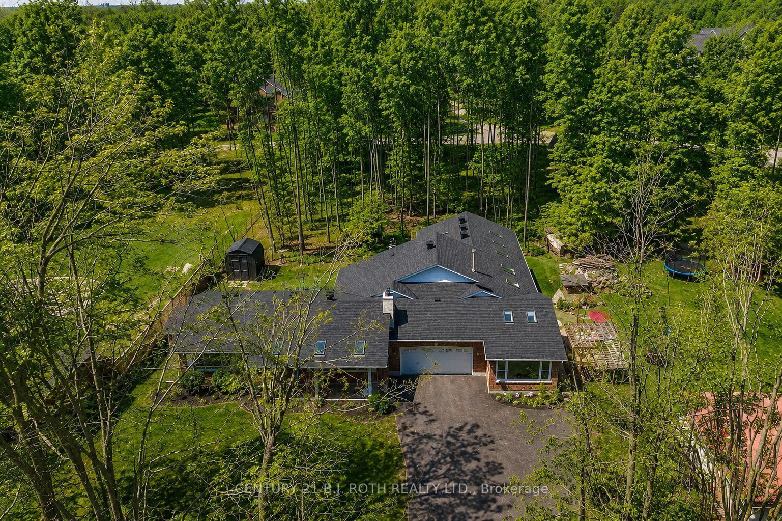 1078 Sunnidale Road, Springwater, ON L4M 4S4 photo 2
