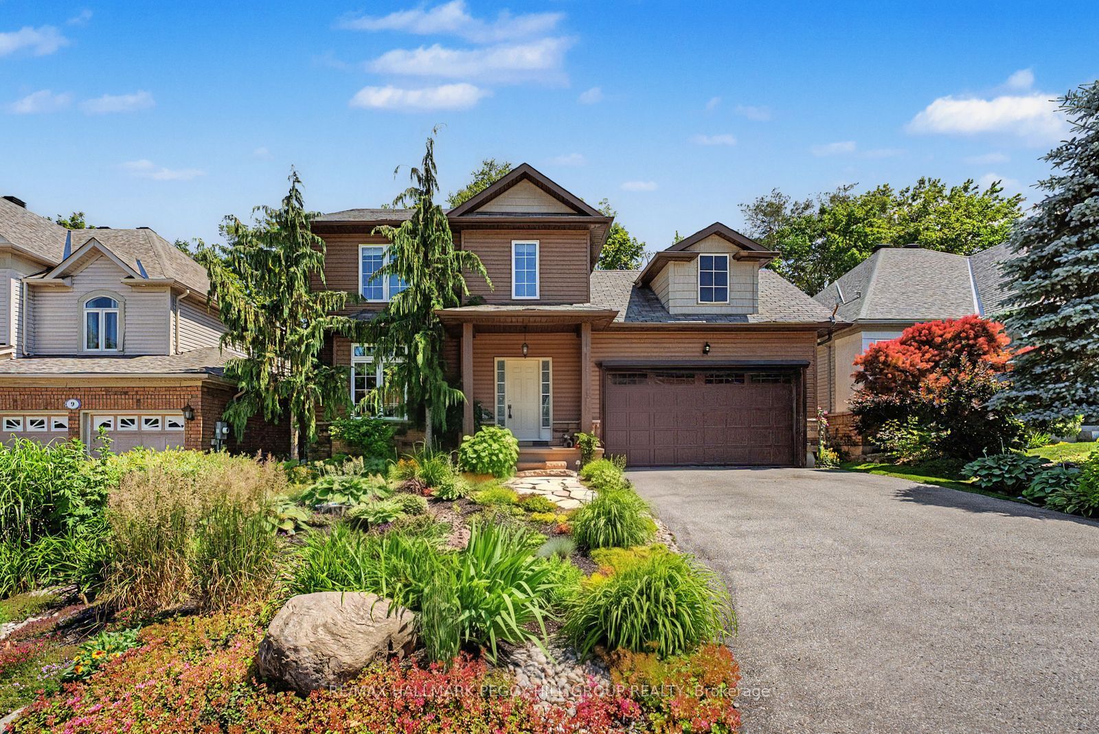 11 Oakmont Avenue, Oro-Medonte, ON L0L 2L0 photo 2
