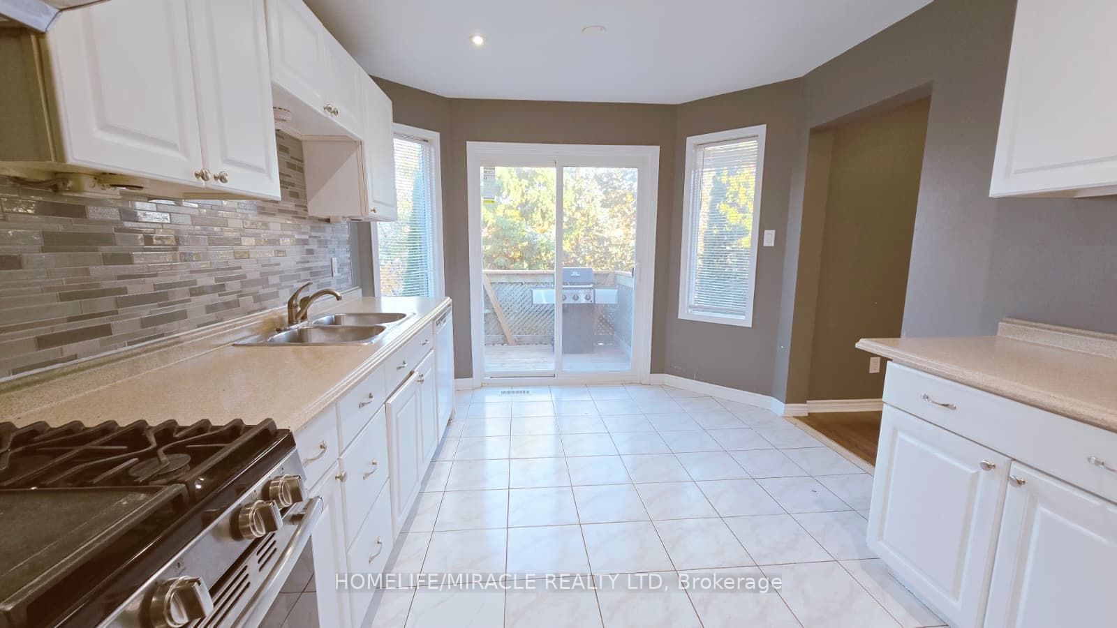 12 Gore Drive, Barrie, ON L4N 8L3 photo 5