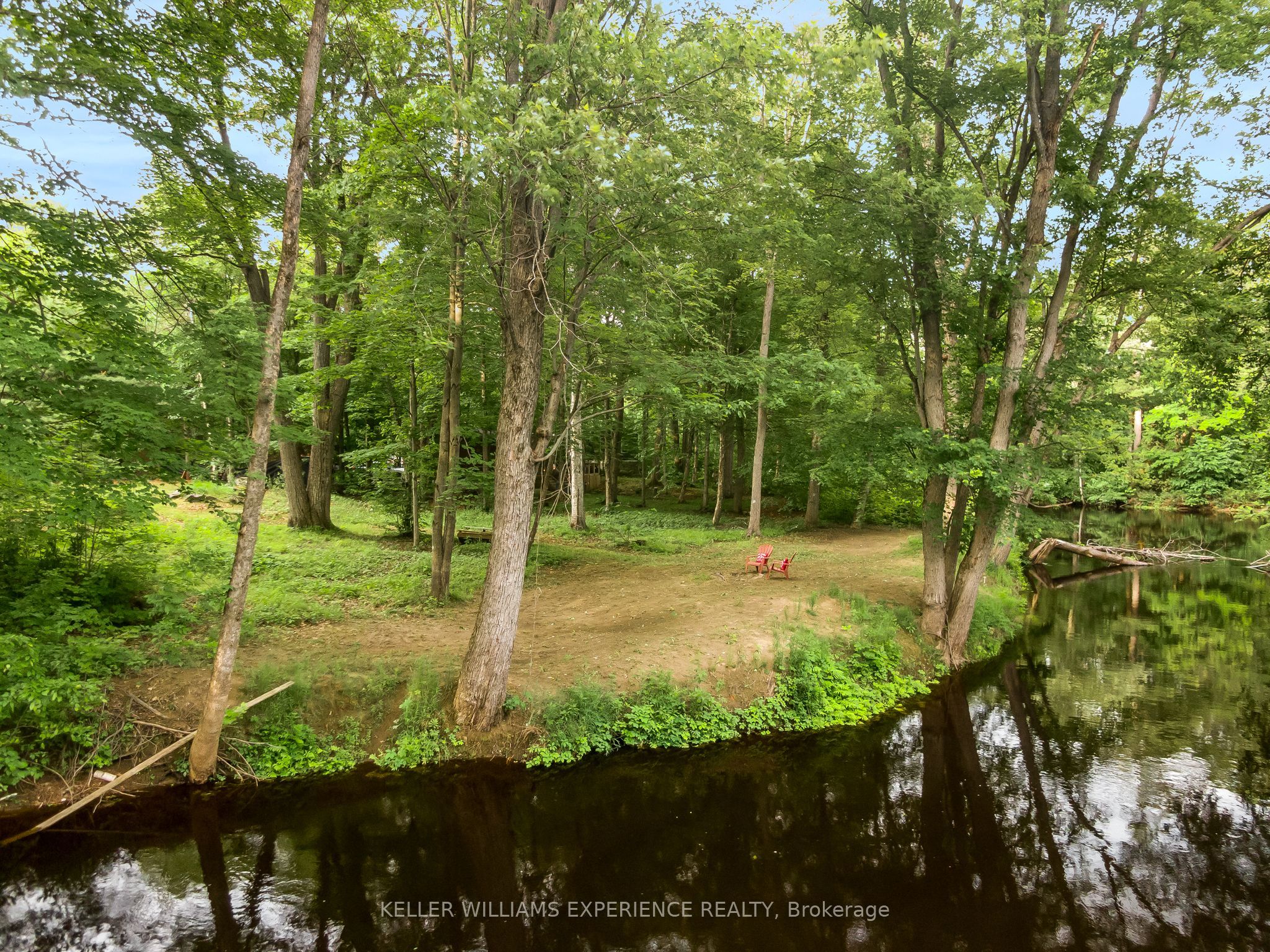 7516 Island Crescent W, Ramara, ON L0K 2B0 photo 4