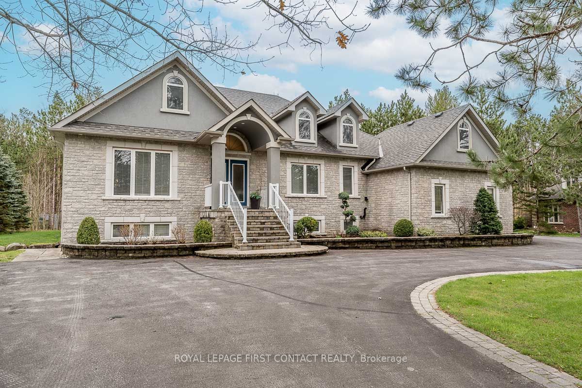 72 Luella Boulevard, Springwater, ON L9X 0C3