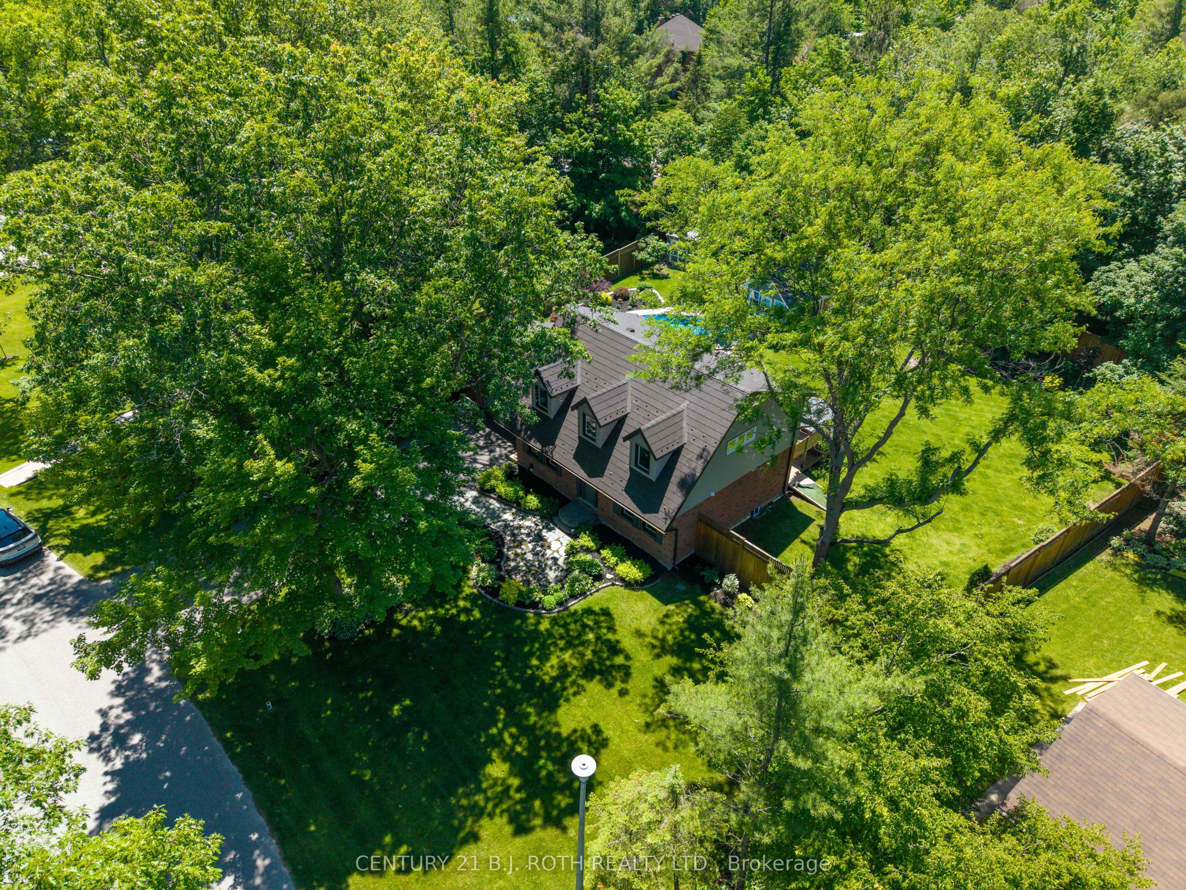 16 Spence Avenue, Springwater, ON L9X 0P2 photo 5