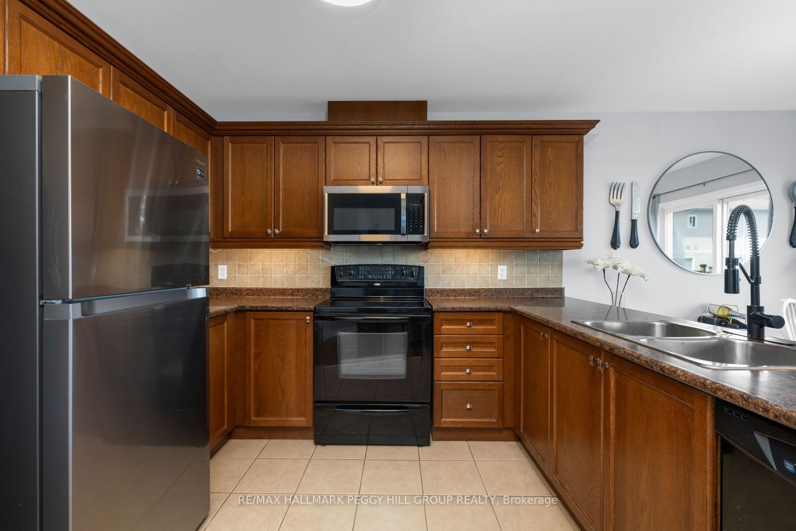 800 West Ridge Boulevard 11, Orillia, ON L3V 0A1 photo 5