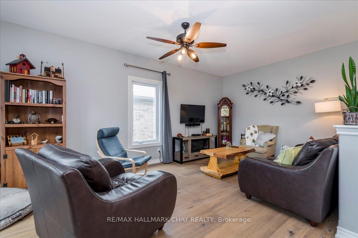 85 Miller Drive, Barrie, ON L4N 9X2 photo 4