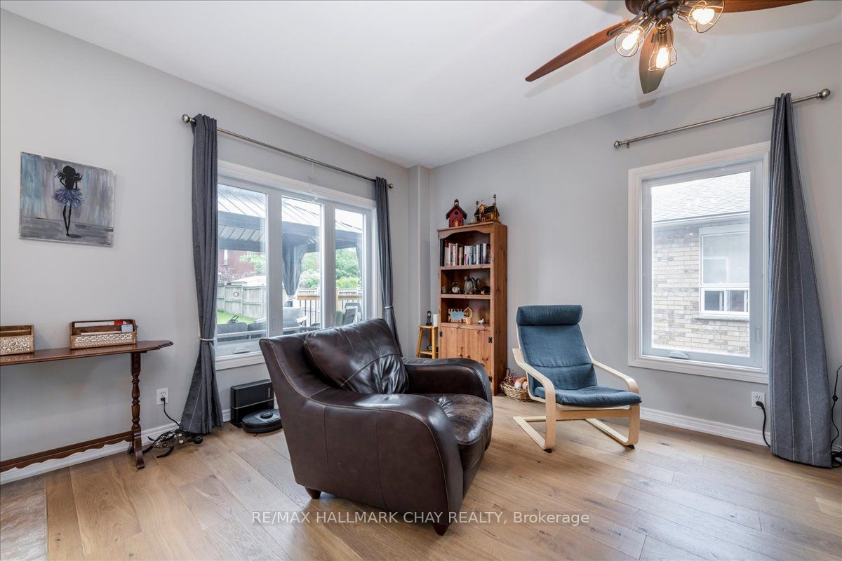 85 Miller Drive, Barrie, ON L4N 9X2 photo 5