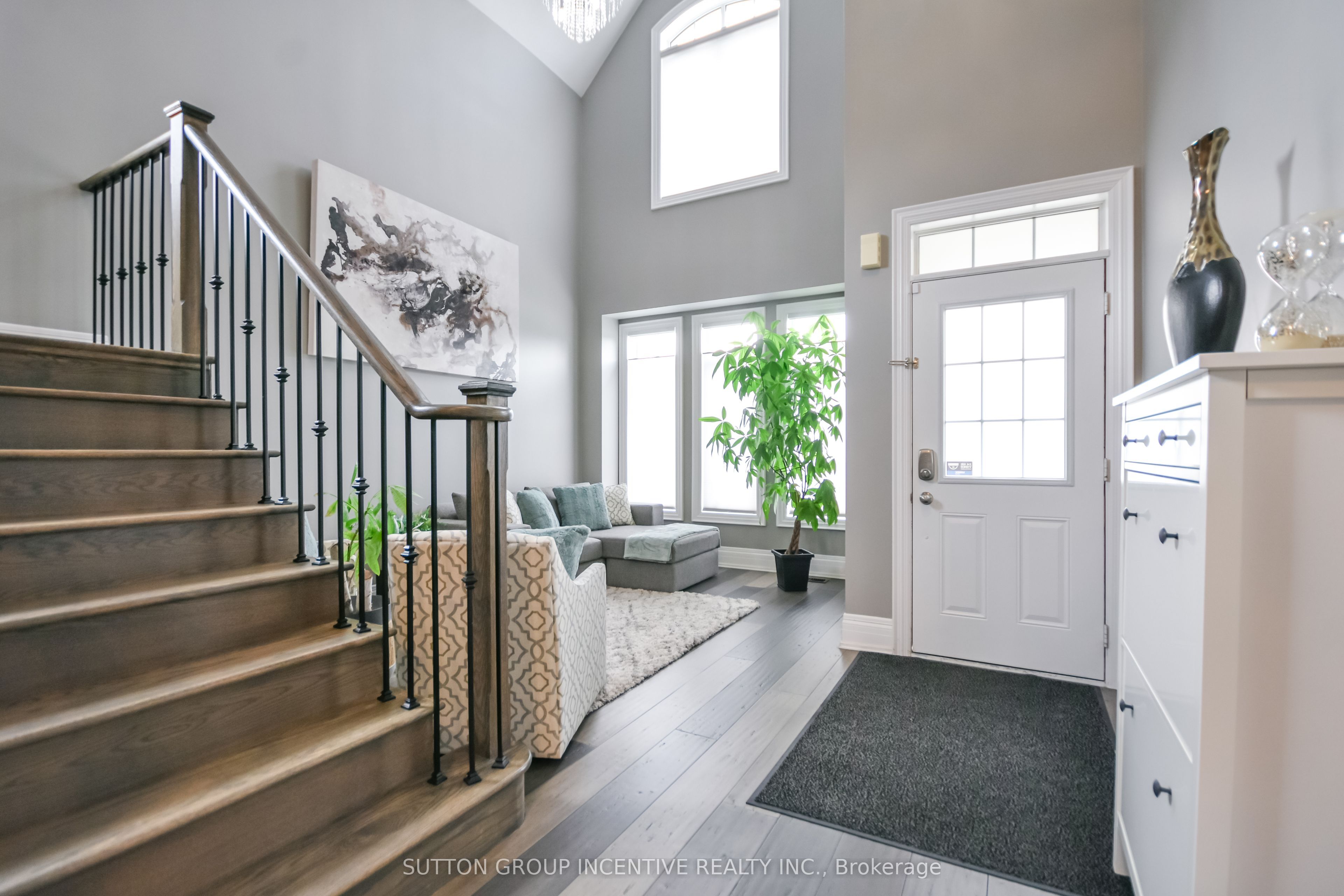 8 Oliver's Mill Road, Springwater, ON L9X 0S8 photo 4