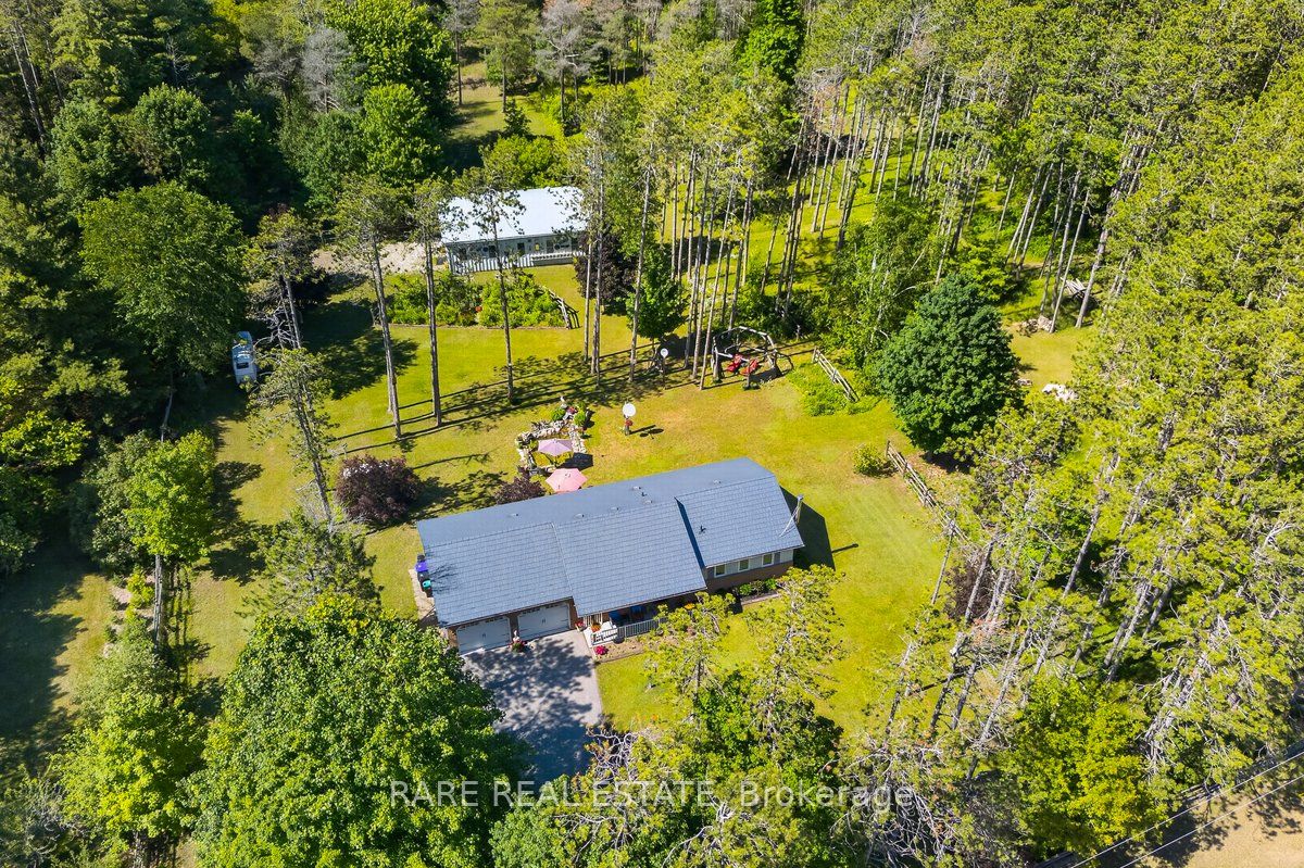 6216 Sunnidale Tosorontio Townline, Clearview, ON L0M 1K0 photo 2