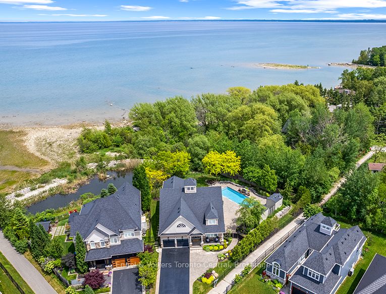 42 Silver Crescent, Collingwood, ON L9Y 0E9 photo 4