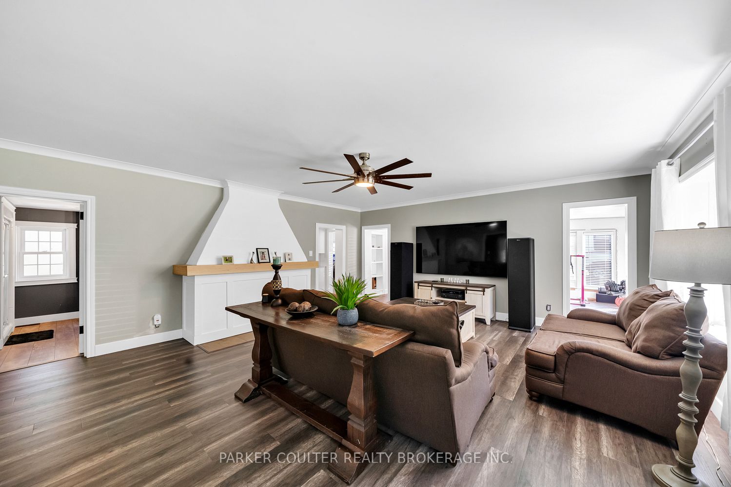 251 Mountain Avenue, Tay, ON L0K 2C0 photo 4