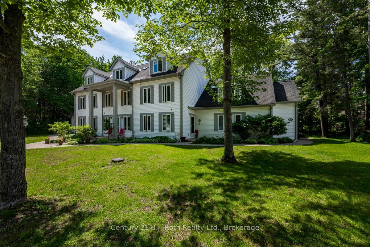 22 Wasaga Woods Circle B7, Wasaga Beach, ON L9Z 2N1