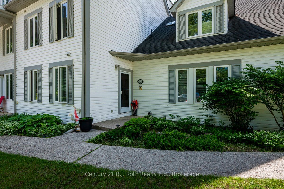 22 Wasaga Woods Circle B7, Wasaga Beach, ON L9Z 2N1 photo 3