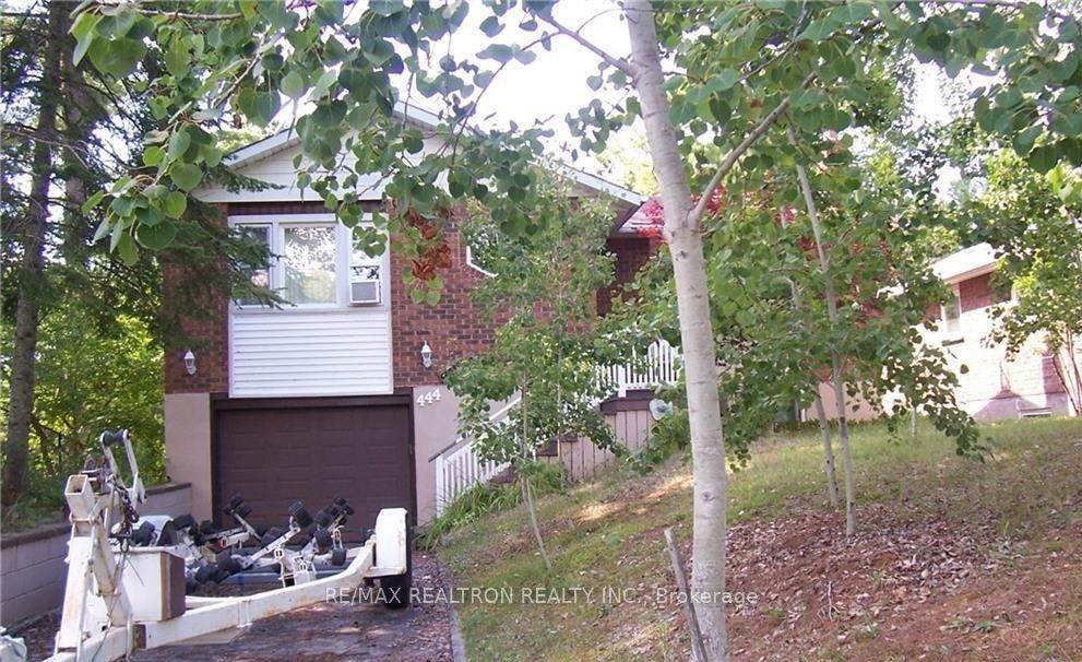 444 River Road E, Wasaga Beach, ON L9Z 2L9 photo 2