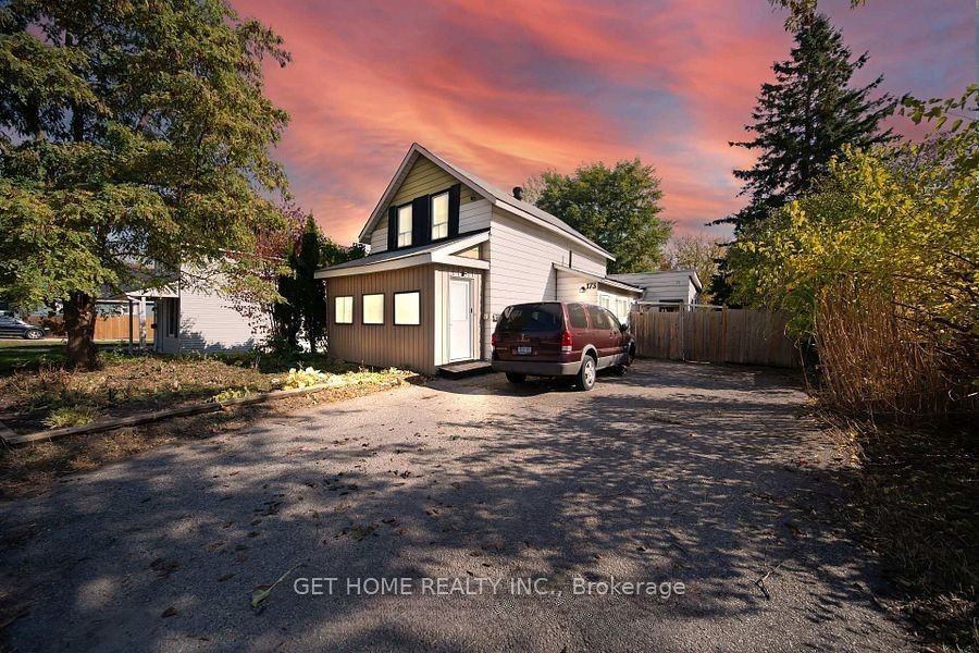 173 Barrie Road, Orillia, ON L3V 2P6 photo 2