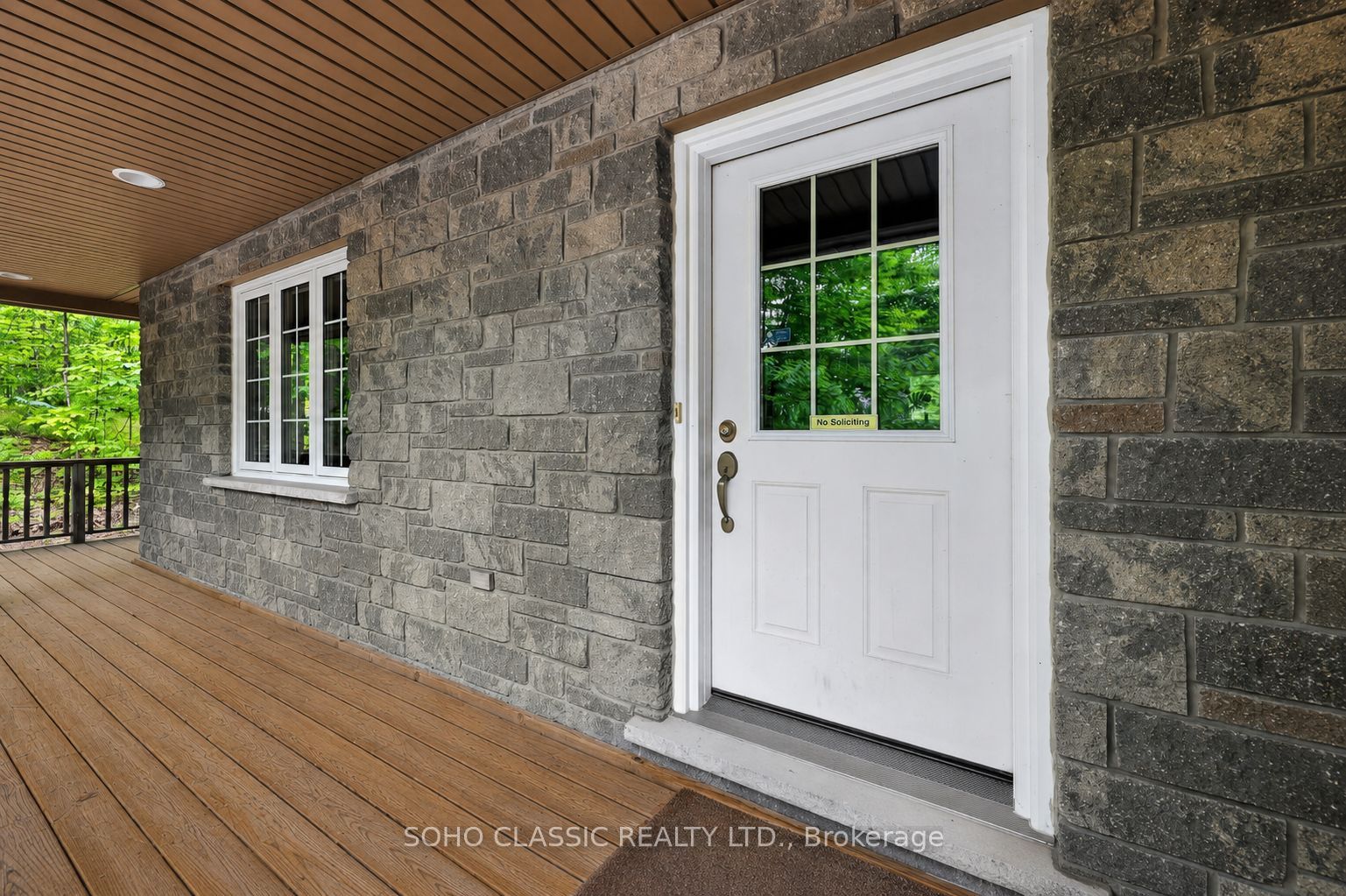 16 Oneida Avenue, Oro-Medonte, ON L0K 1E0 photo 5