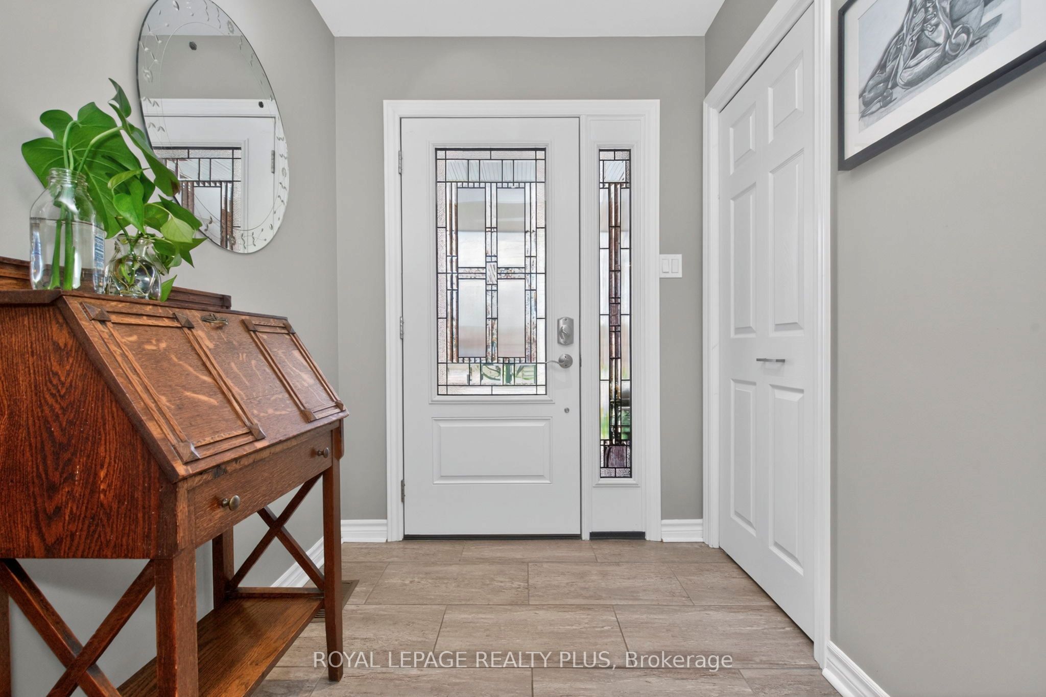 99 Peel Street, Penetanguishene, ON L9M 1C3 photo 3