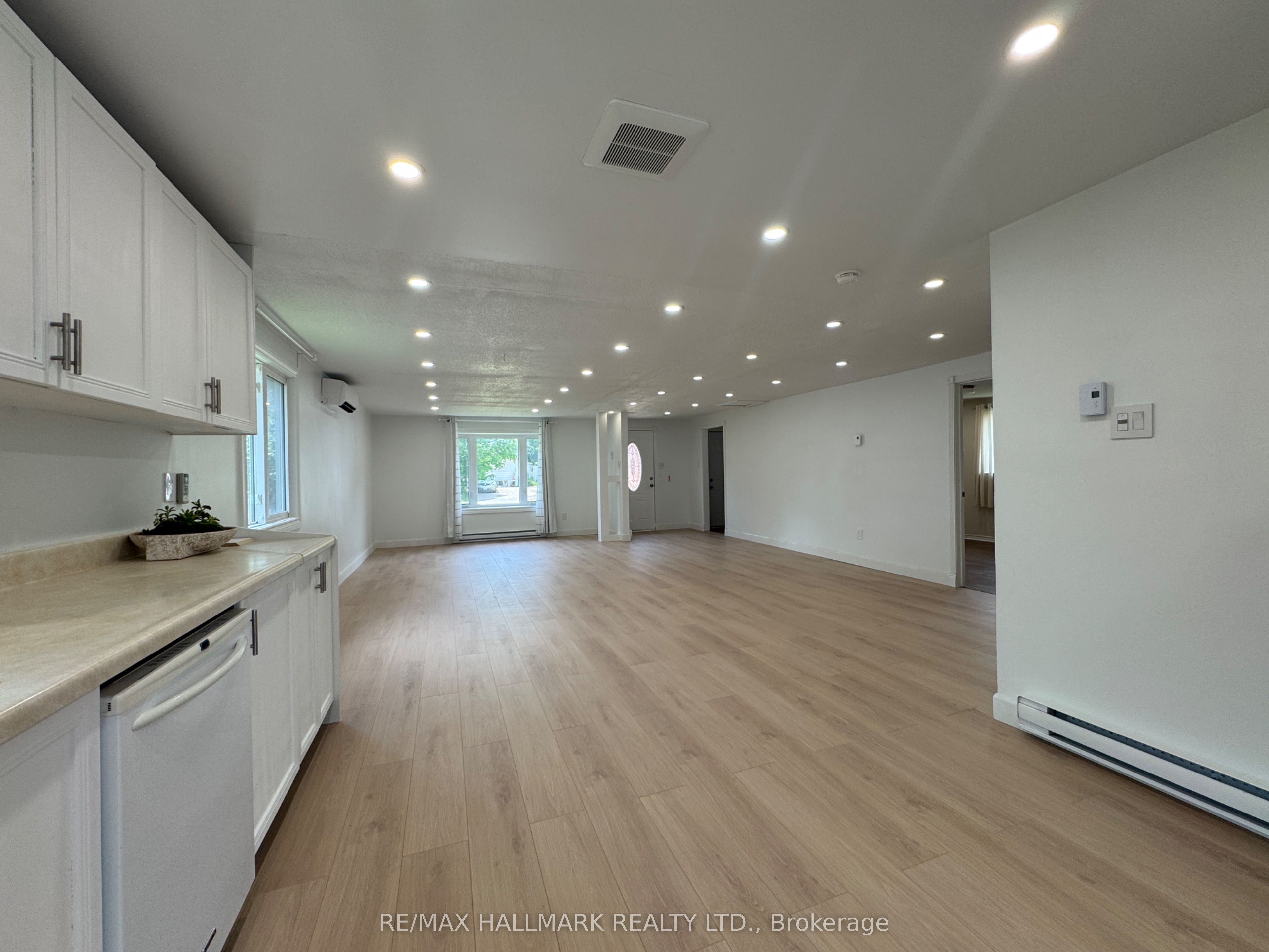 321 Sunnidale Road Main, Barrie, ON L4N 5R1 photo 4