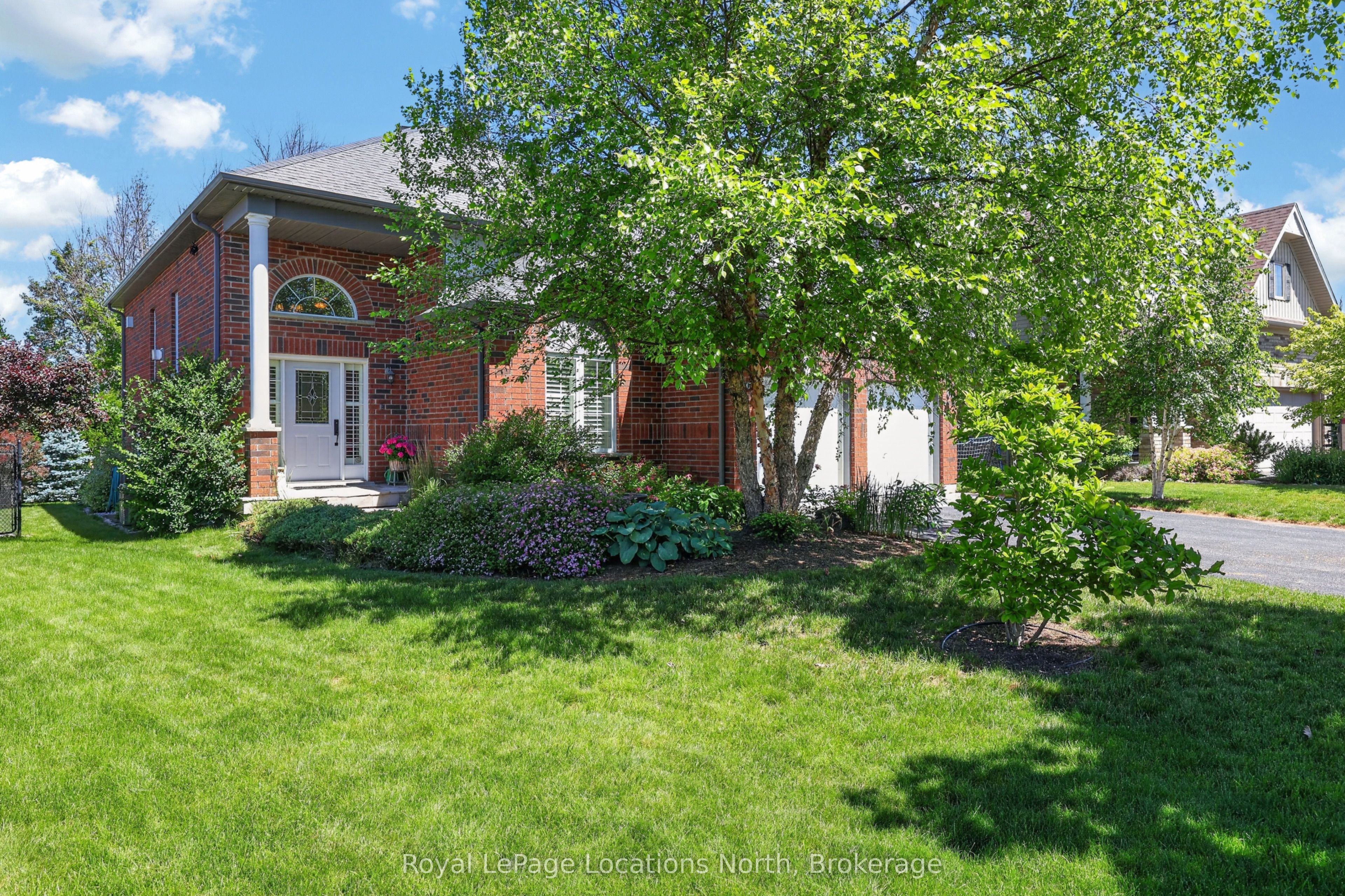 47 Chamberlain Crescent, Collingwood, ON L9Y 0C9 photo 2