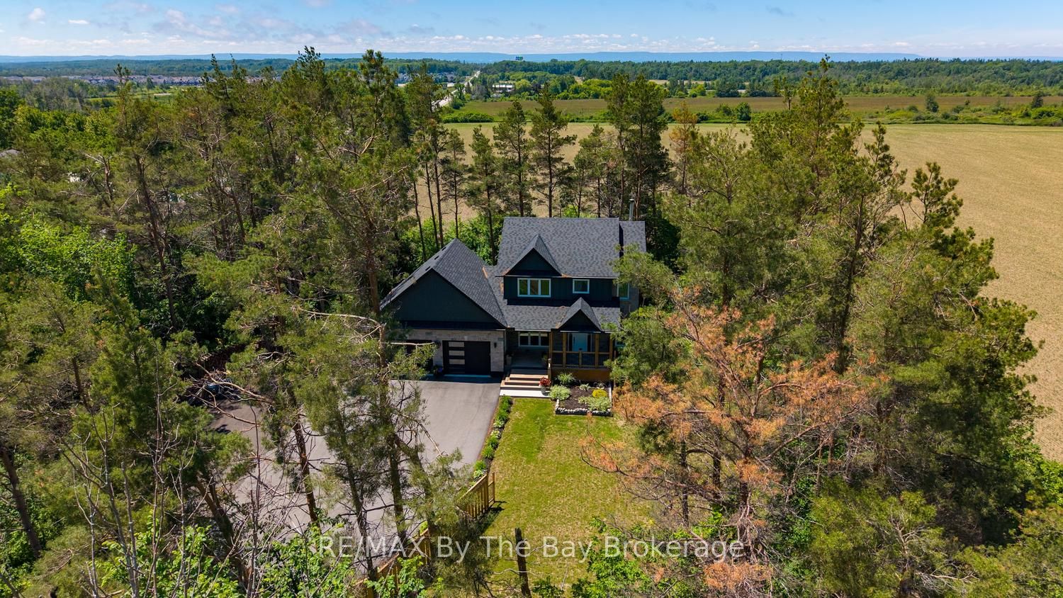 2946 92 County Road, Springwater, ON L9Z 2X2 photo 2