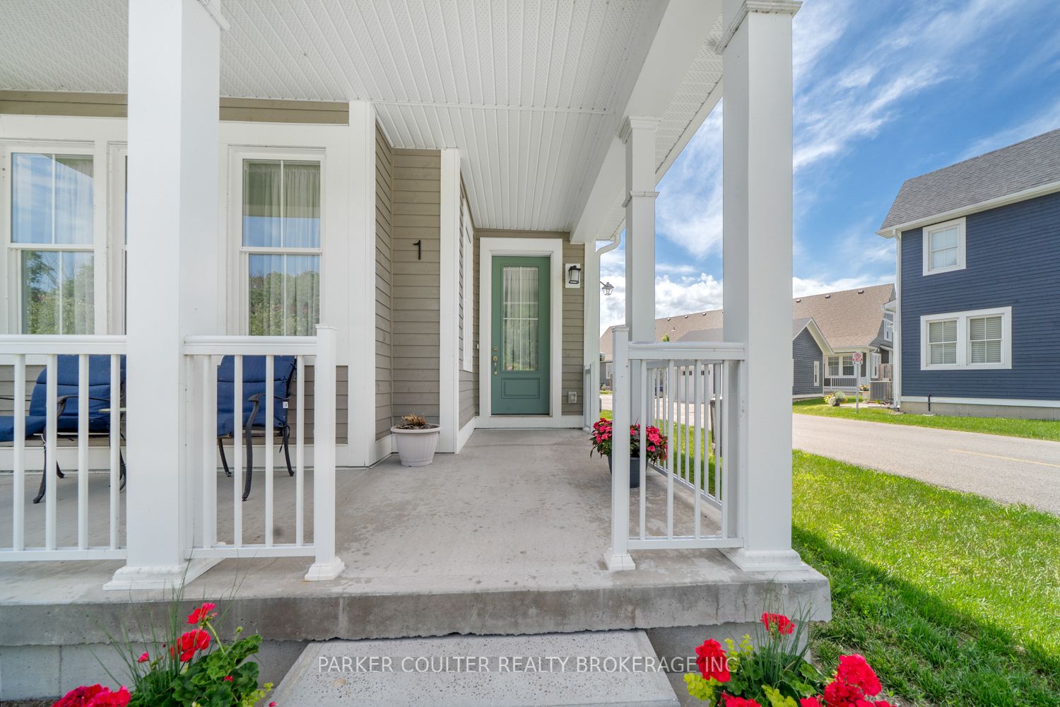 1 Samantha Lane, Midland, ON L4R 0H4 photo 4
