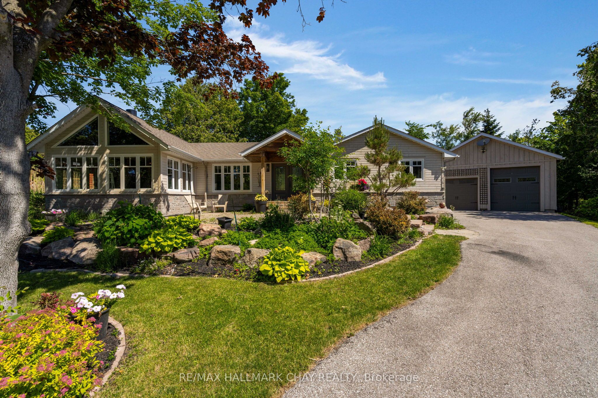 20 Dorothys Drive, Oro-Medonte, ON L0L 1T0