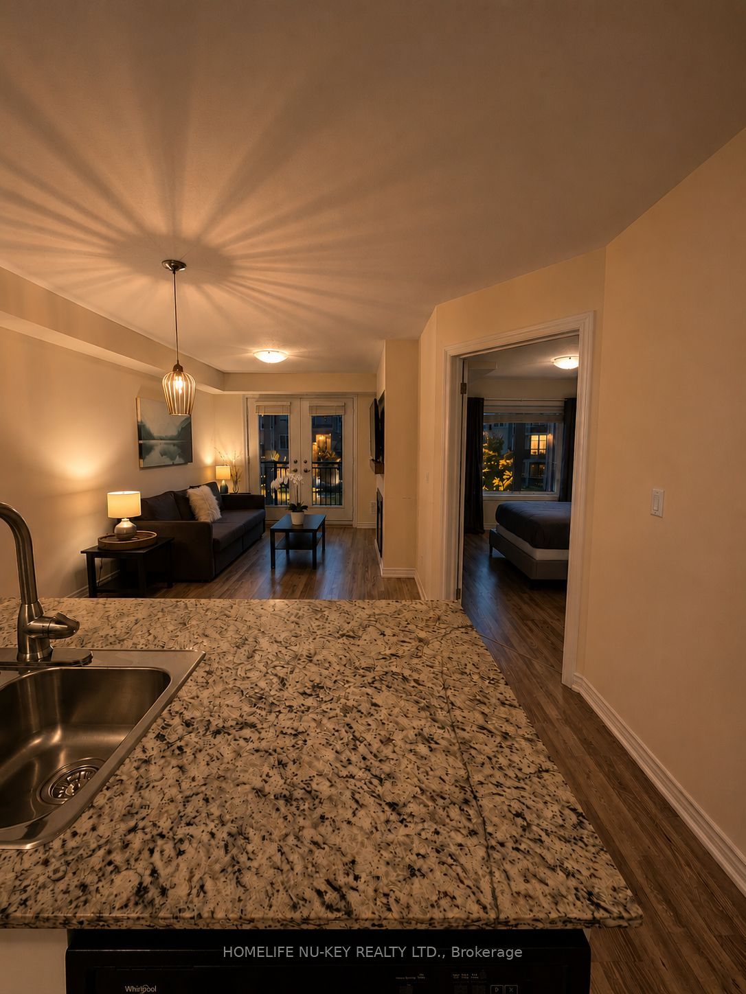 4 Cove Court Suite 205, Collingwood, ON L9Y 0Y6 photo 5