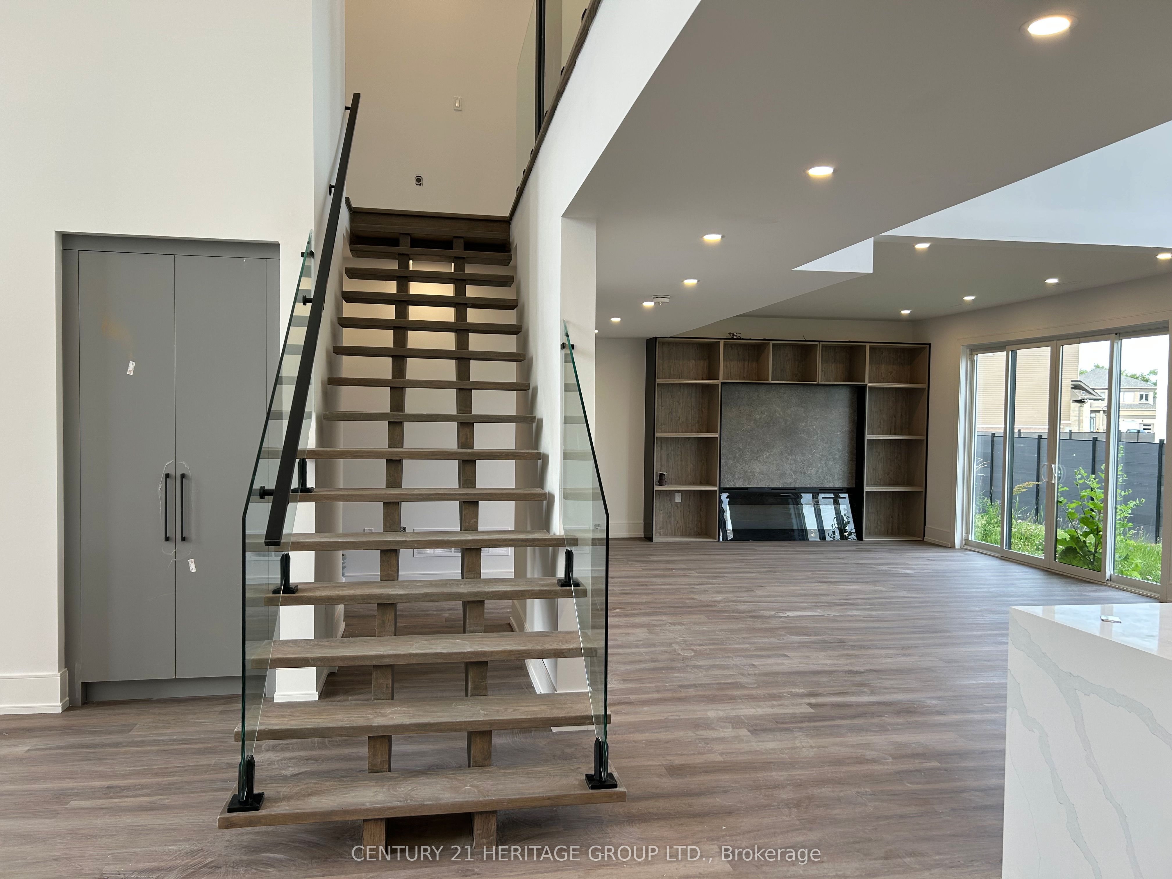 3716 Quayside Drive, Severn, ON L3V 8M9 photo 5