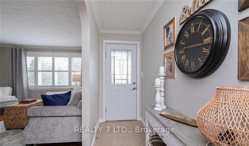270 JAMES Street E, Orillia, ON L3V 1M2 photo 2