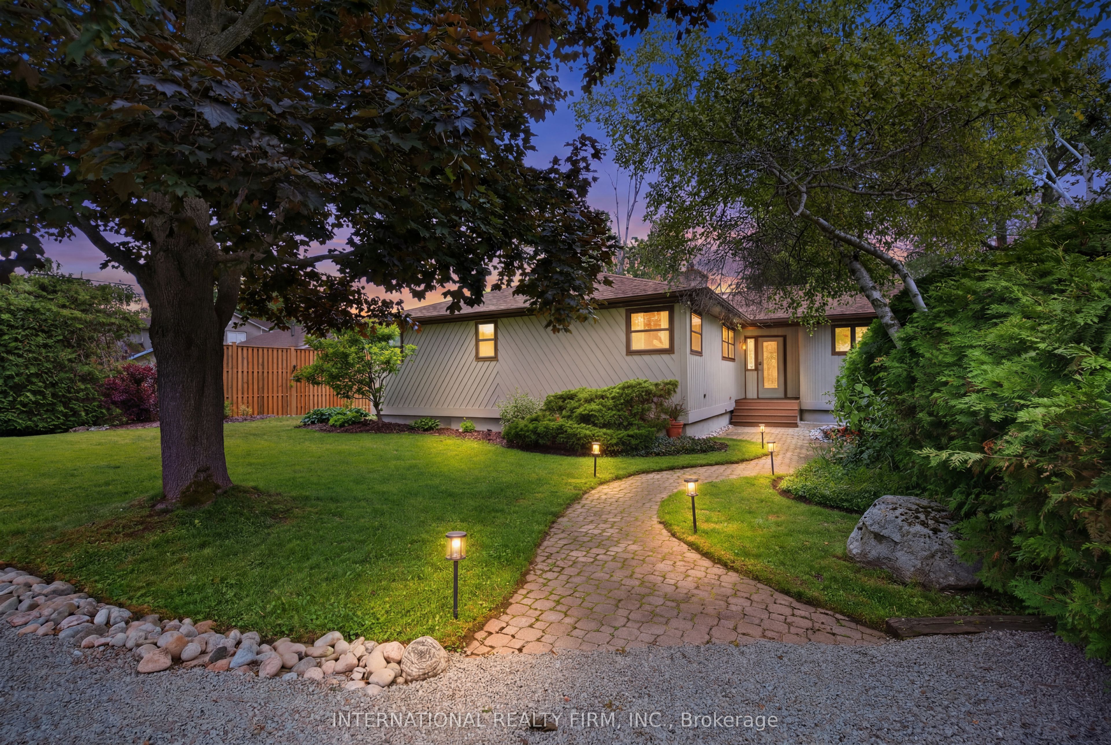 2032 Lakeshore Drive, Ramara, ON L0K 1B0 photo 2