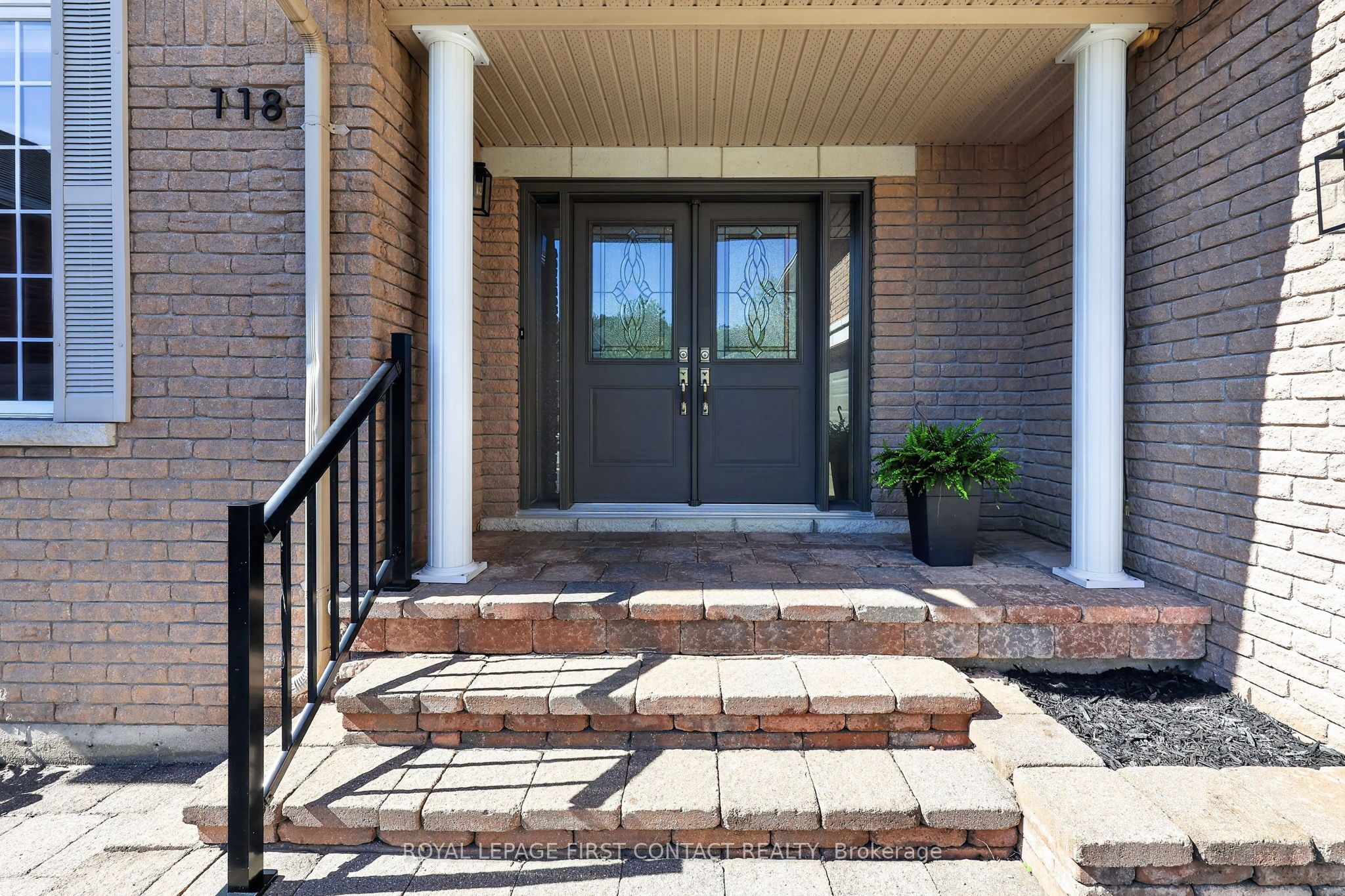 118 Cumming Drive, Barrie, ON L4N 0C7 photo 2