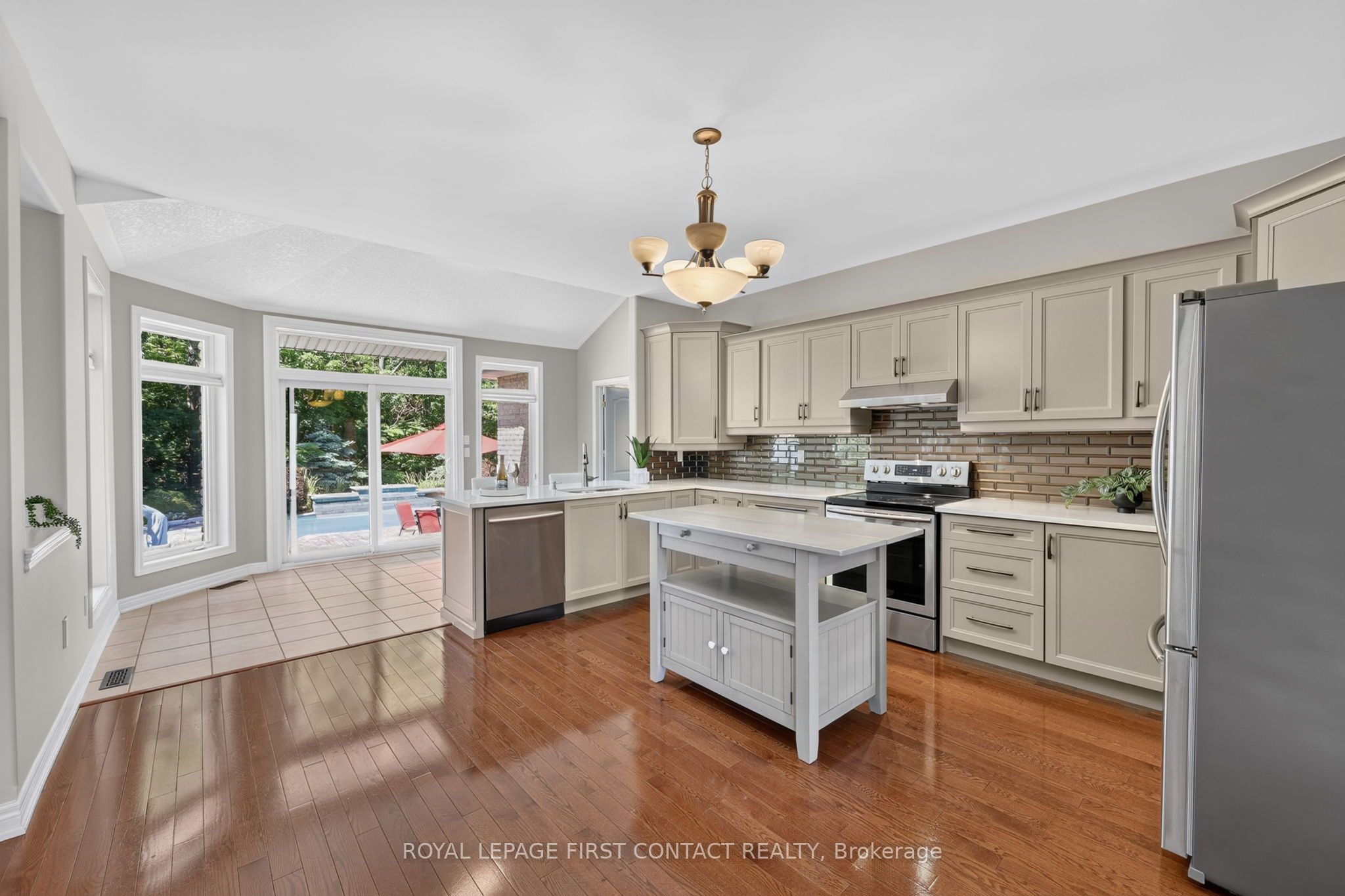118 Cumming Drive, Barrie, ON L4N 0C7 photo 4