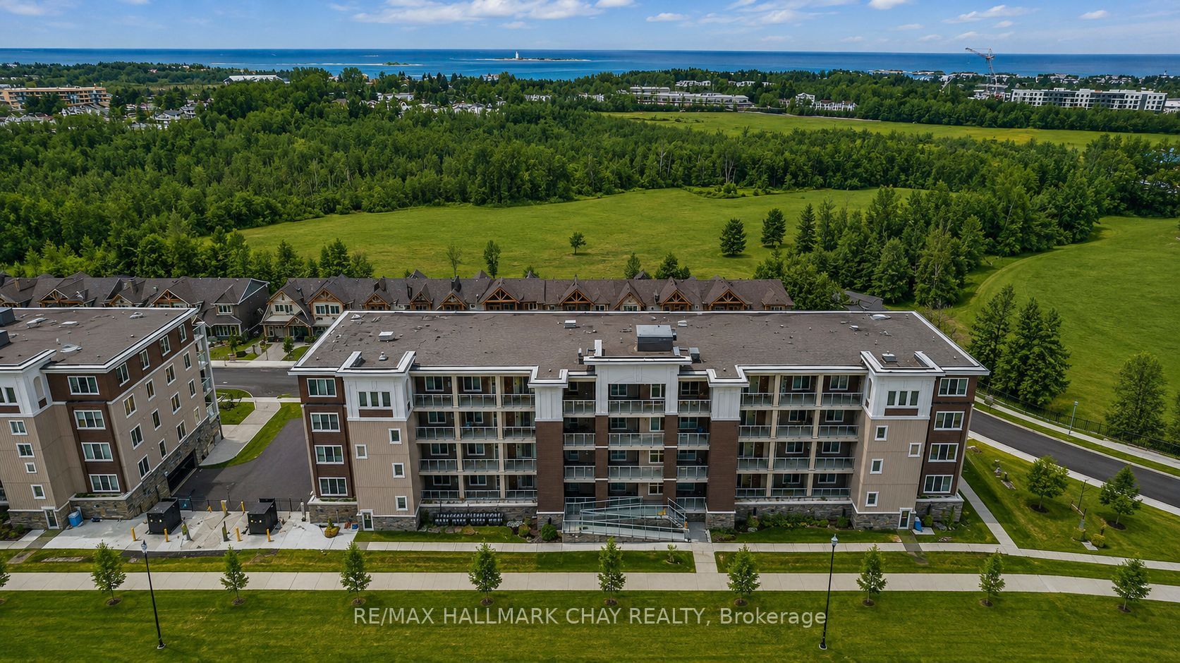 5 Spooner Crescent 210, Collingwood, ON L9Y 1T3 photo 3