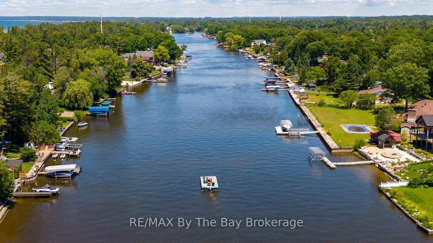 1434 RIVER Road W, Wasaga Beach, ON L9Z 2W5 photo 5