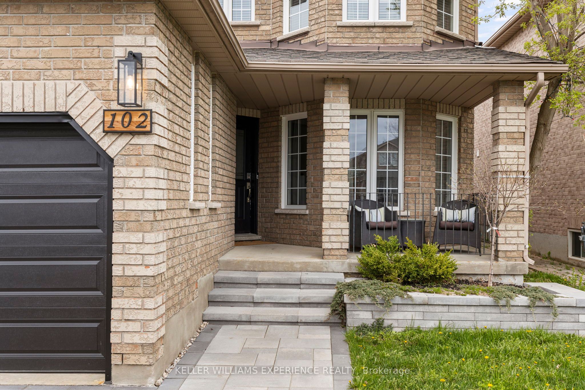 102 Country Lane, Barrie, ON L4N 0N3 photo 3