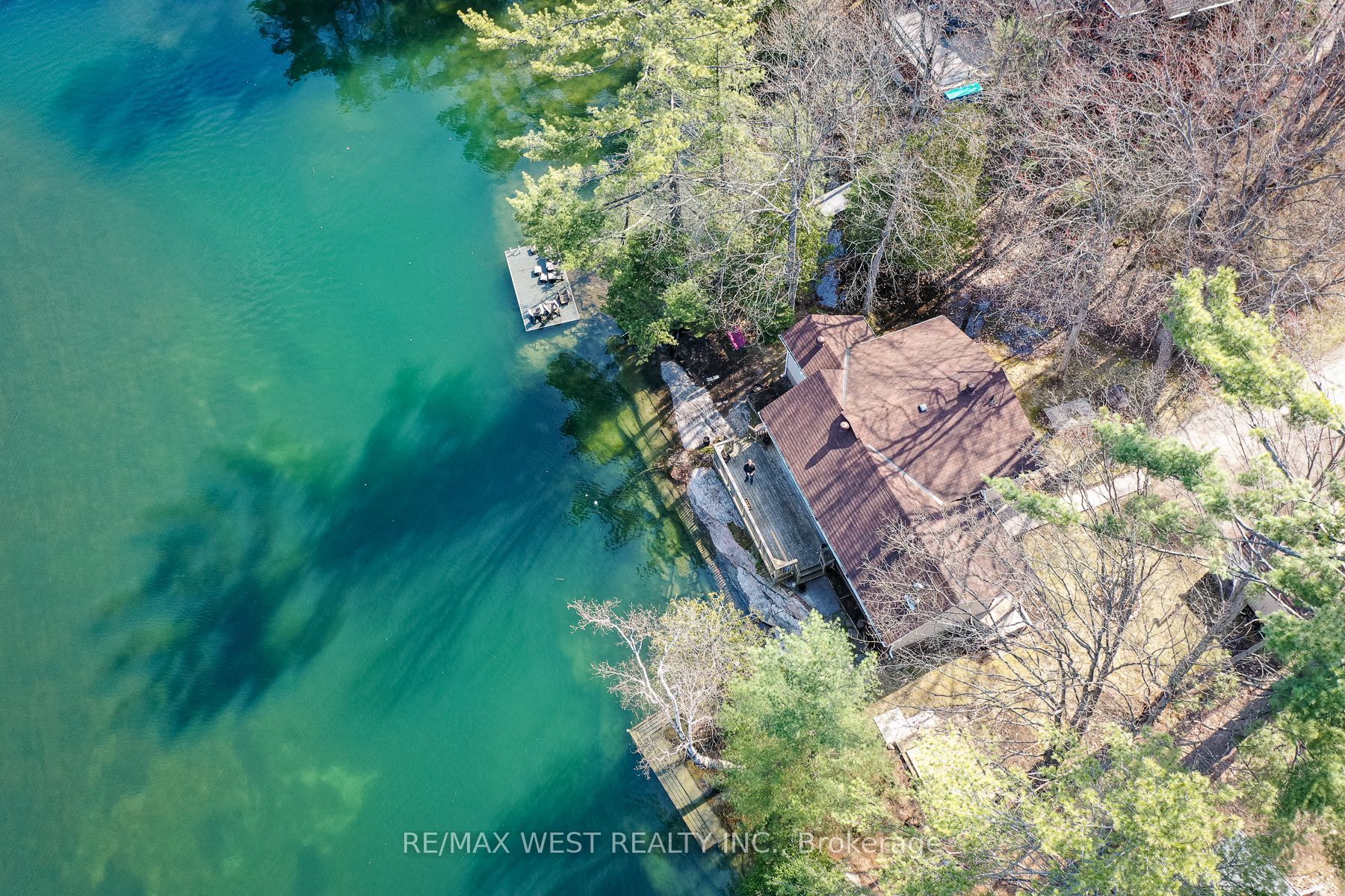 8060 Oakridge Drive, Ramara, ON L0K 2B0 photo 3
