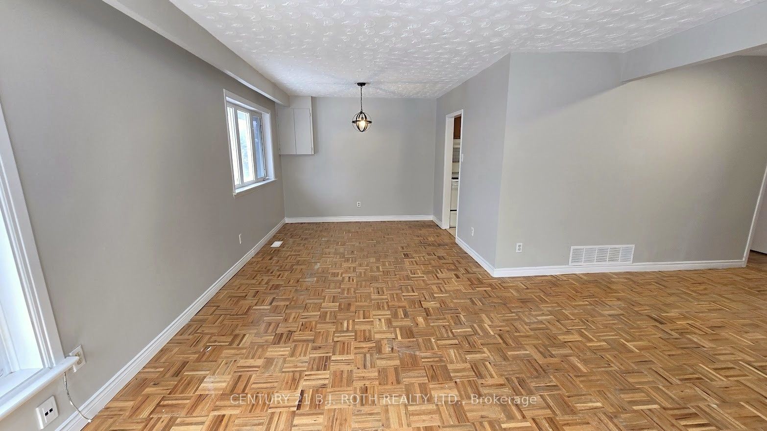 41 Bayview Drive Upper, Barrie, ON L4N 3N7 photo 5